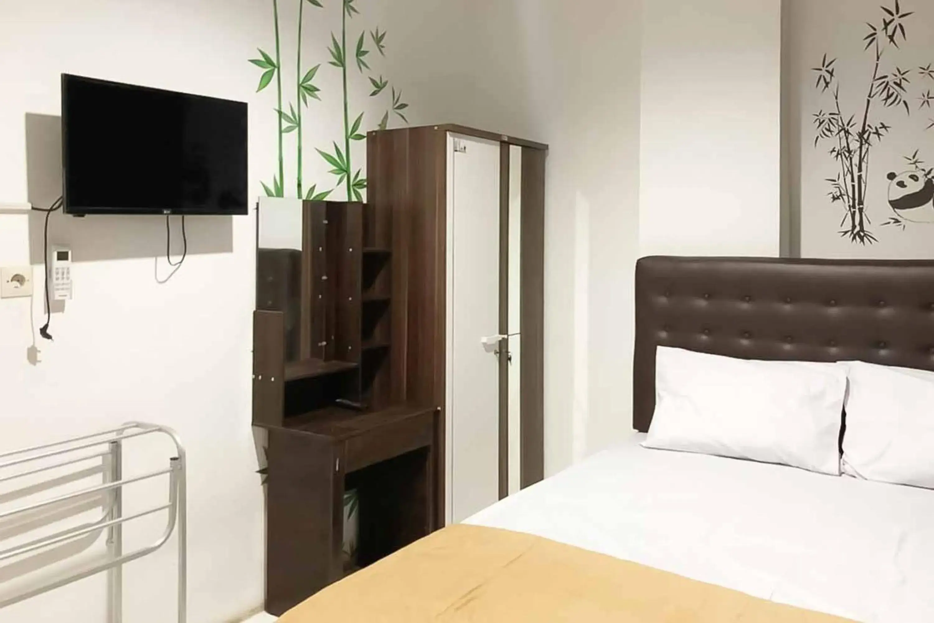 SAS Guest House Mitra RedDoorz At Darmo Park 2 Surabaya SAS Guest House Mitra RedDoorz At Darmo Park 2 Surabaya