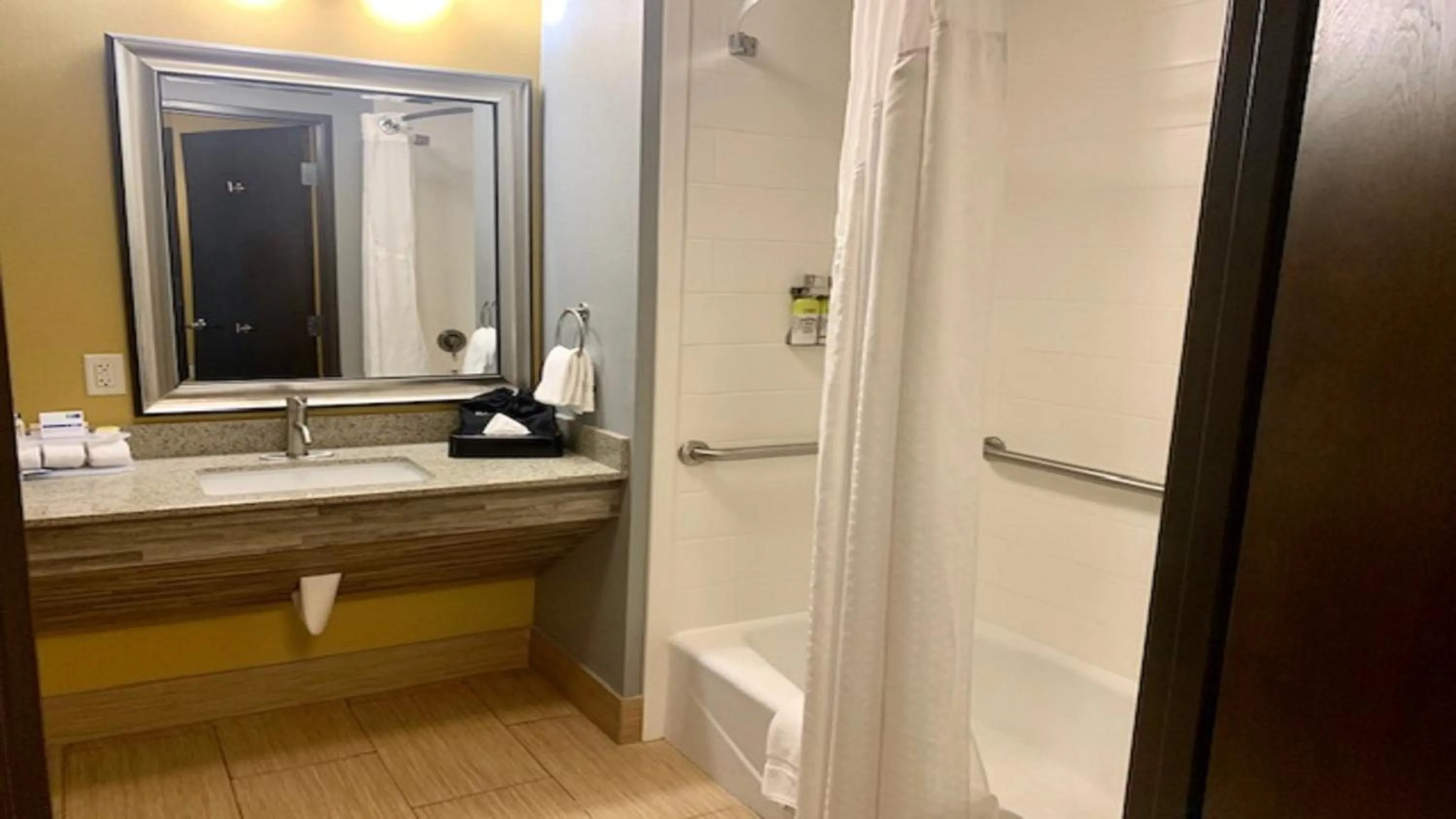 Bathroom in Holiday Inn Express & Suites Perry-National Fairground Area by IHG