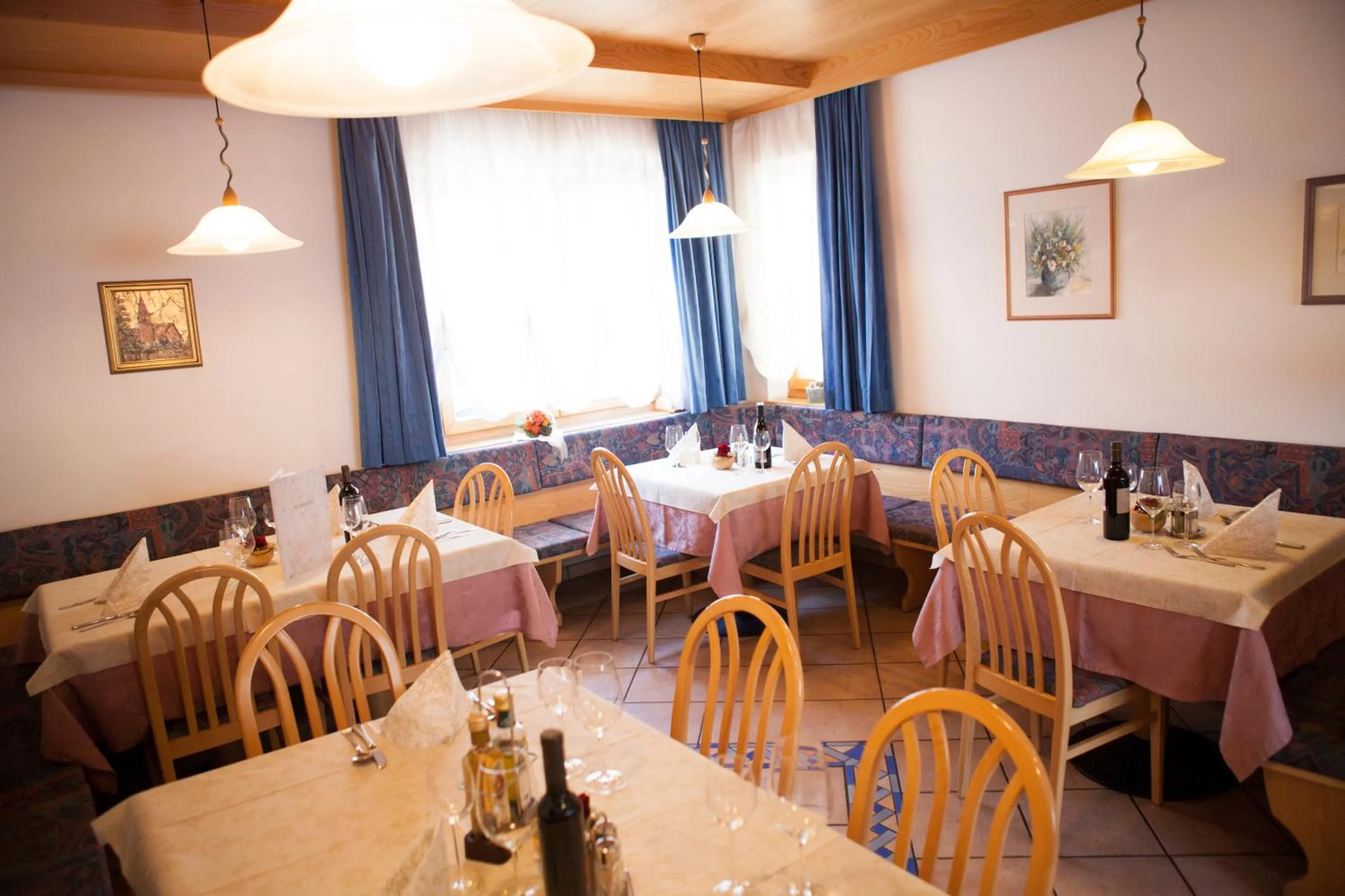 Restaurant/places to eat in Gasthaus Abram