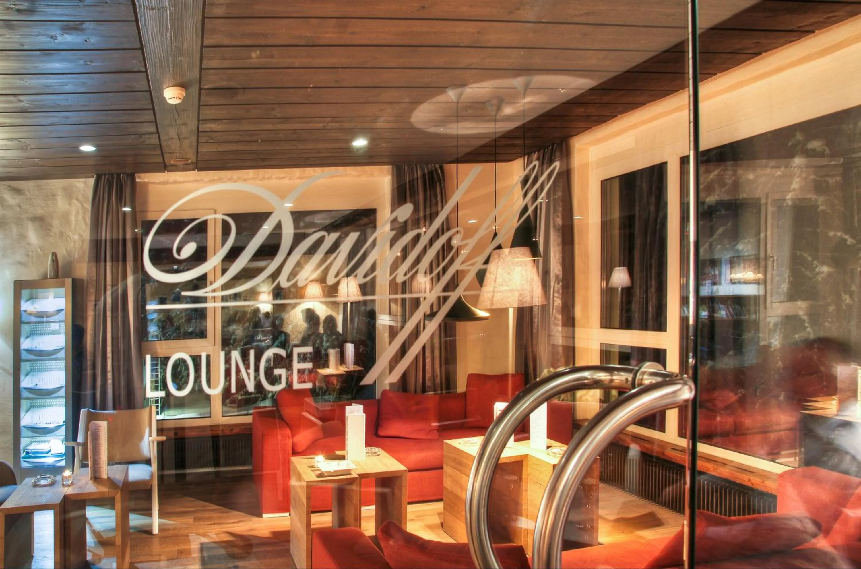 Lounge or bar in Sunstar Hotel Arosa