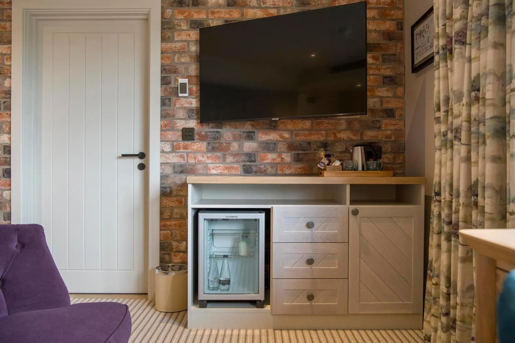 TV and multimedia in Sandburn Hall