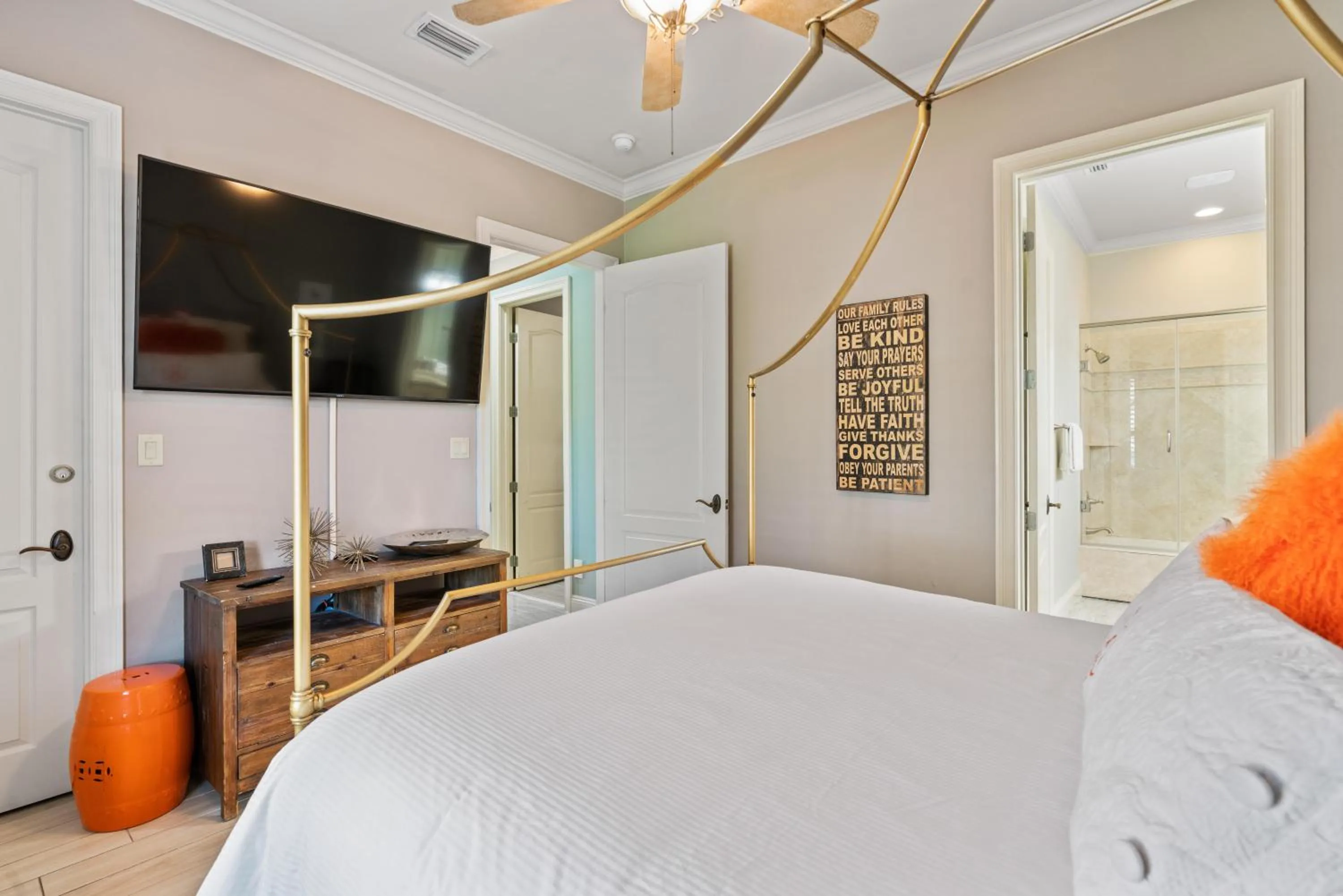 Bed in Destiny by the Sea