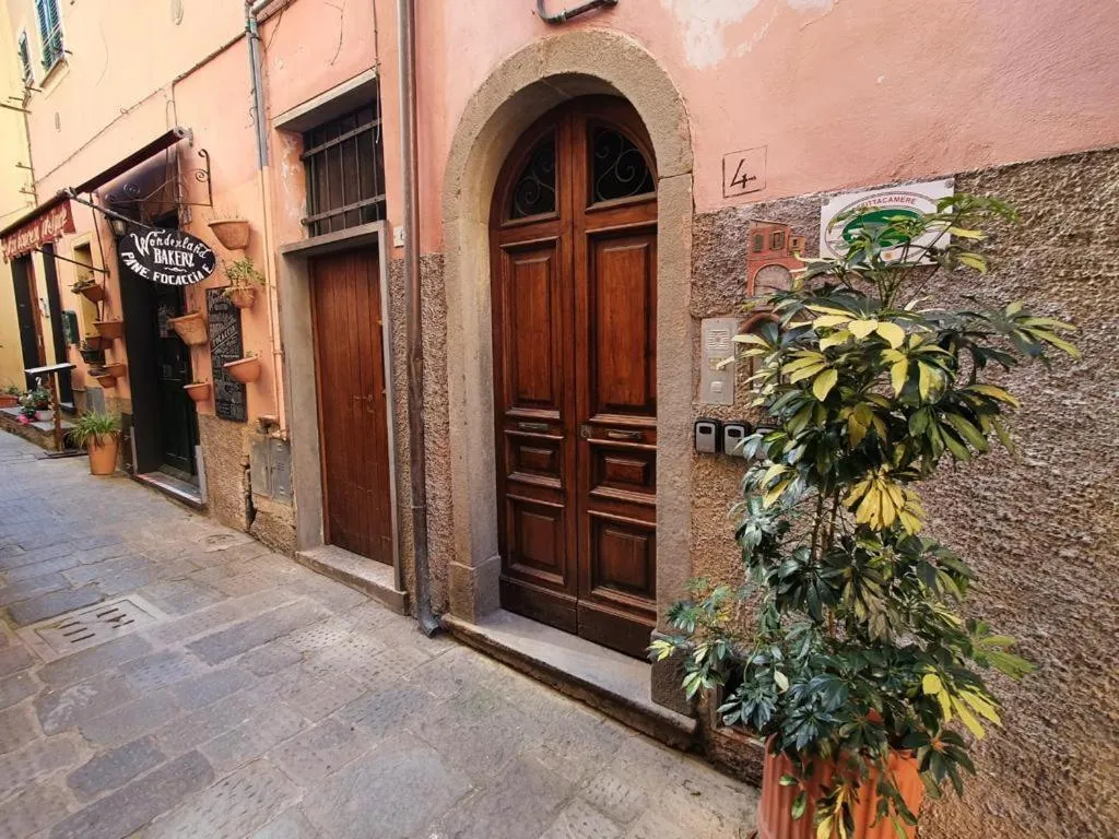 Facade/entrance in Affittacamere Sull'Arco