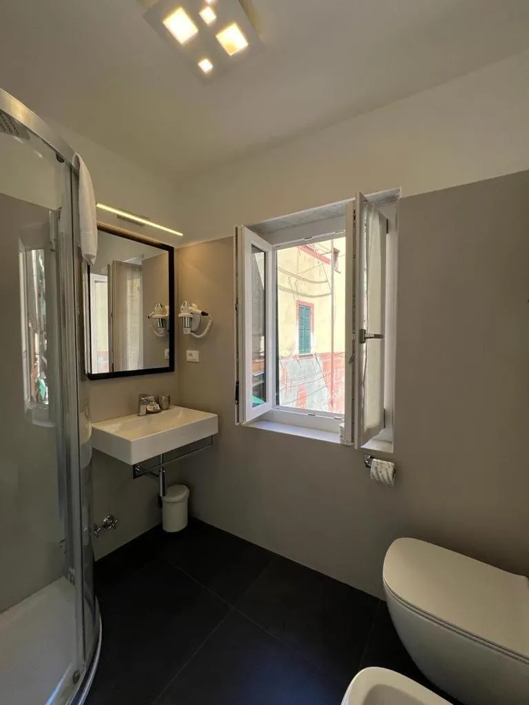 Toilet in Affittacamere Sull'Arco
