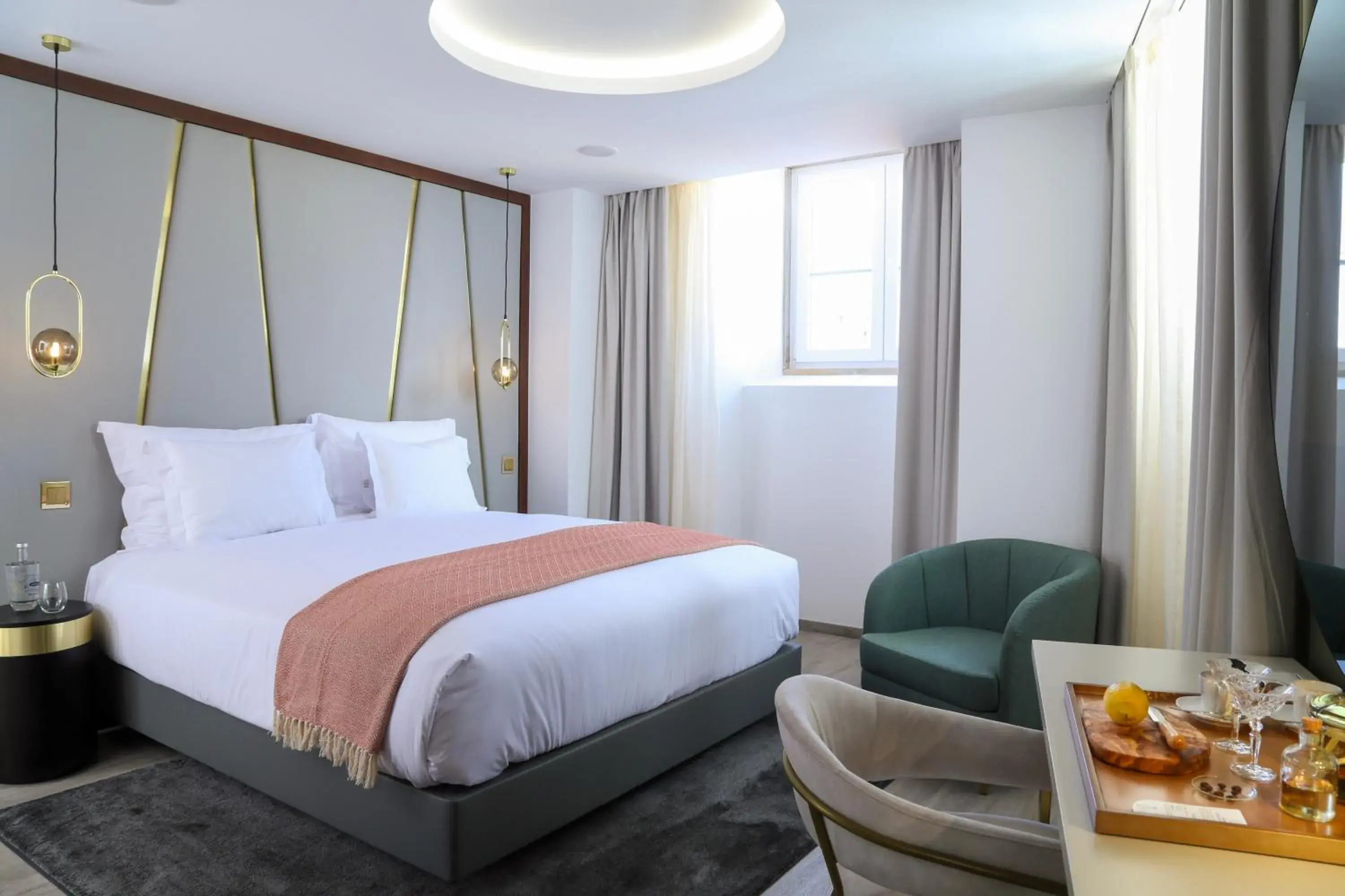Superior Double or Twin Room in Vincci Alfama Superior Double or Twin Room in Vincci Alfama