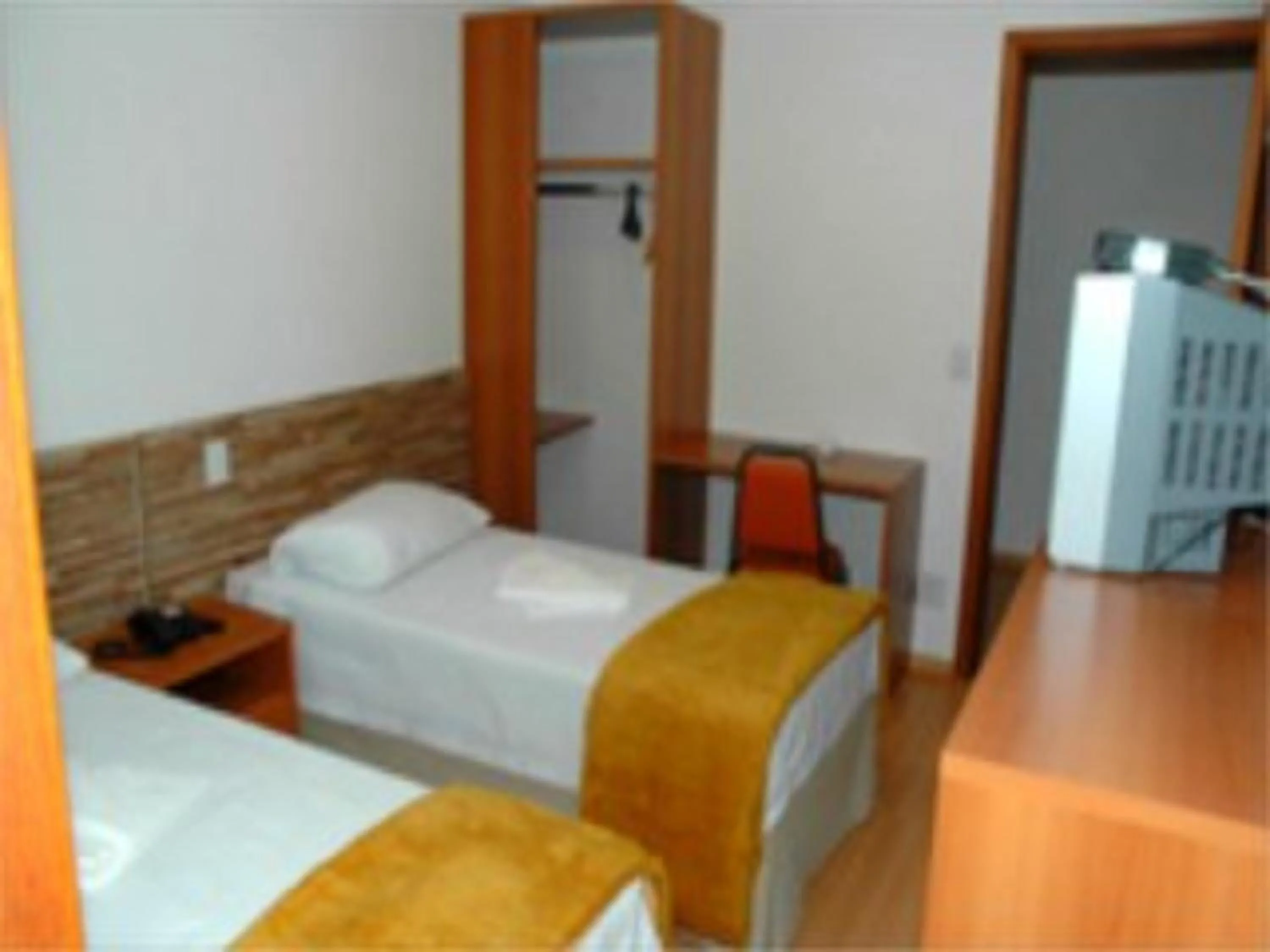 Photo of the whole room, Bed in Millian Hotel