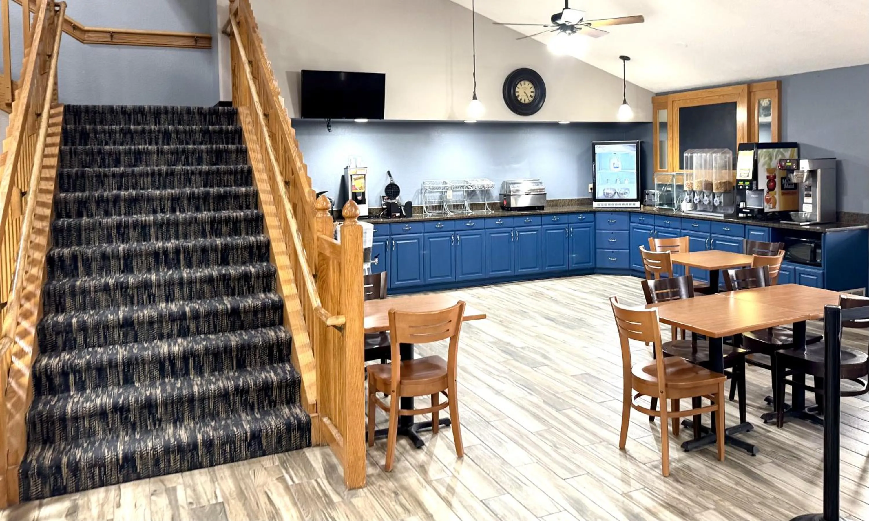 Breakfast in AmericInn by Wyndham Ames