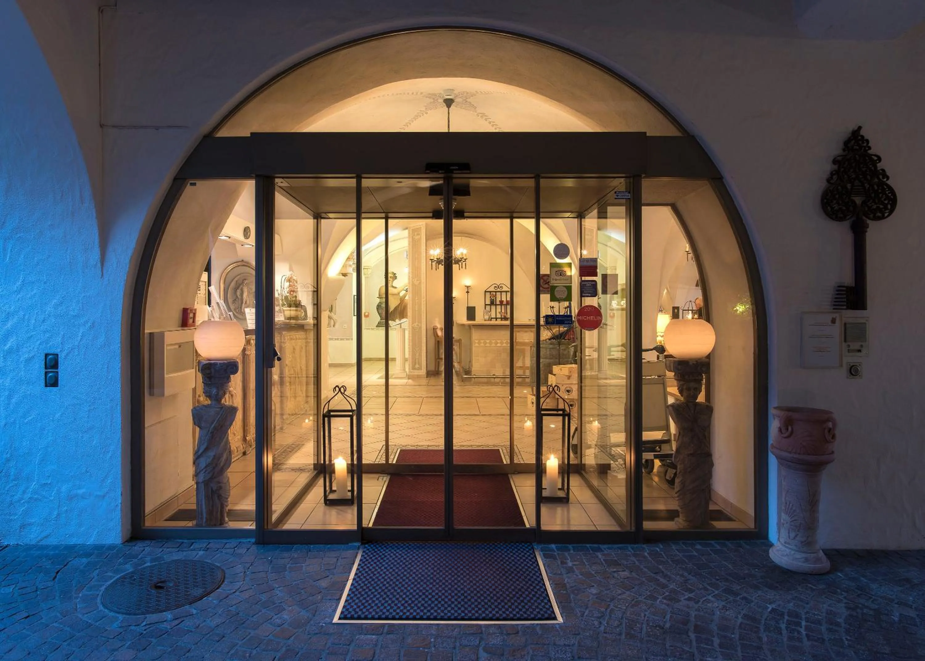Lobby or reception in Boutique Hotel Sunstar Brissago am Lago Maggiore