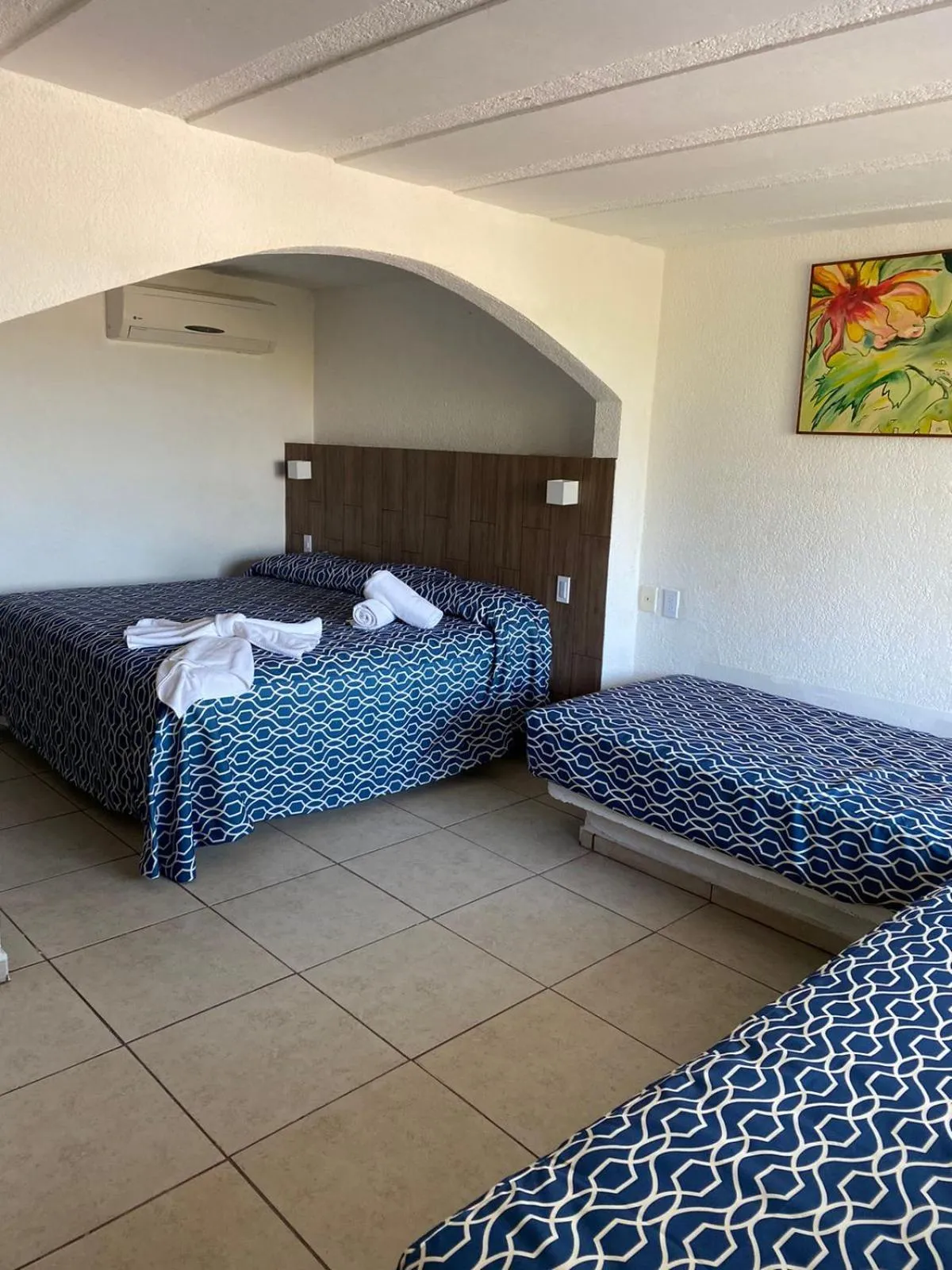 Photo of the whole room, Bed in Hotel Torre Molino