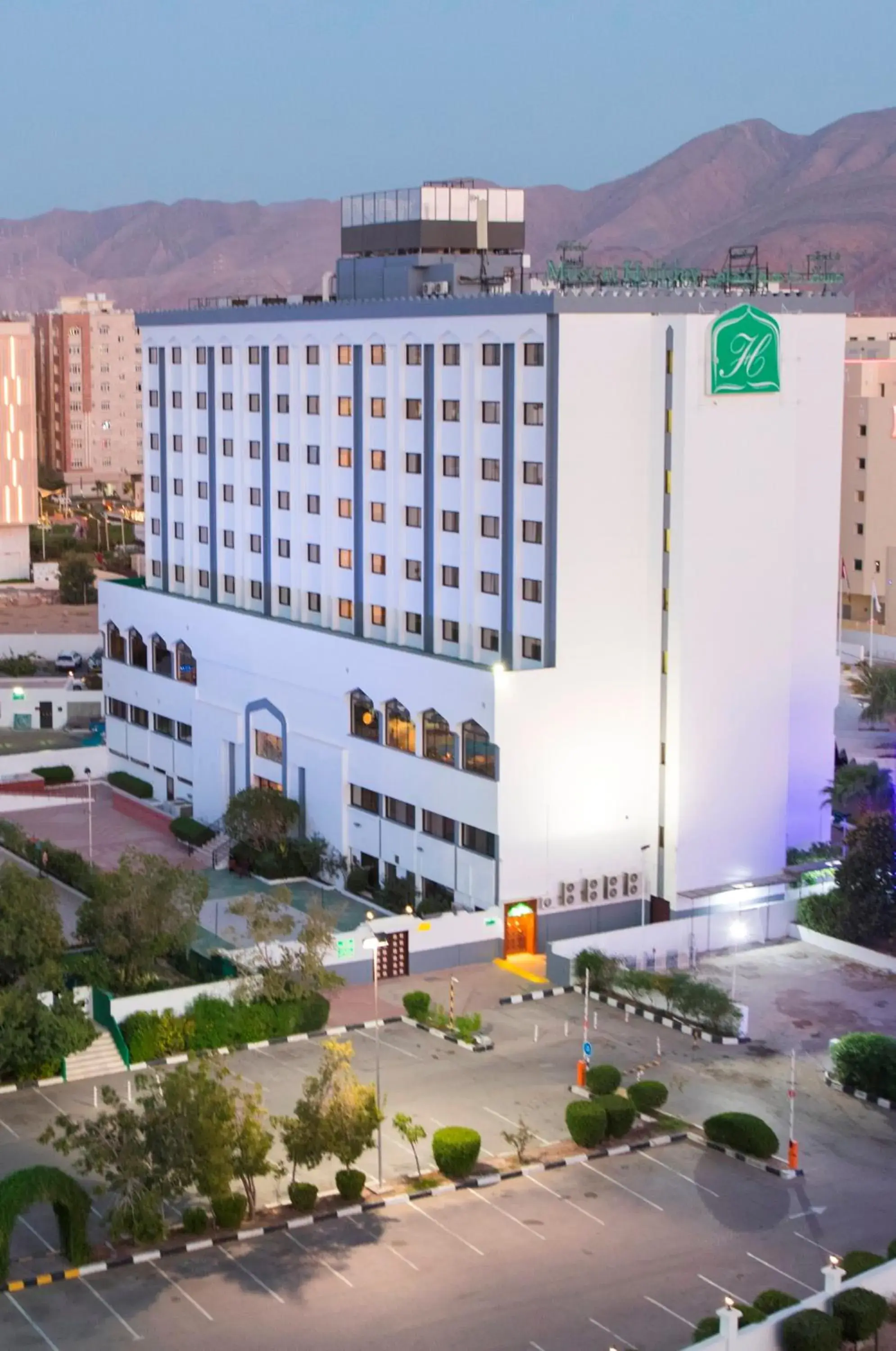 Hotel Muscat Holiday Hotel Muscat Holiday