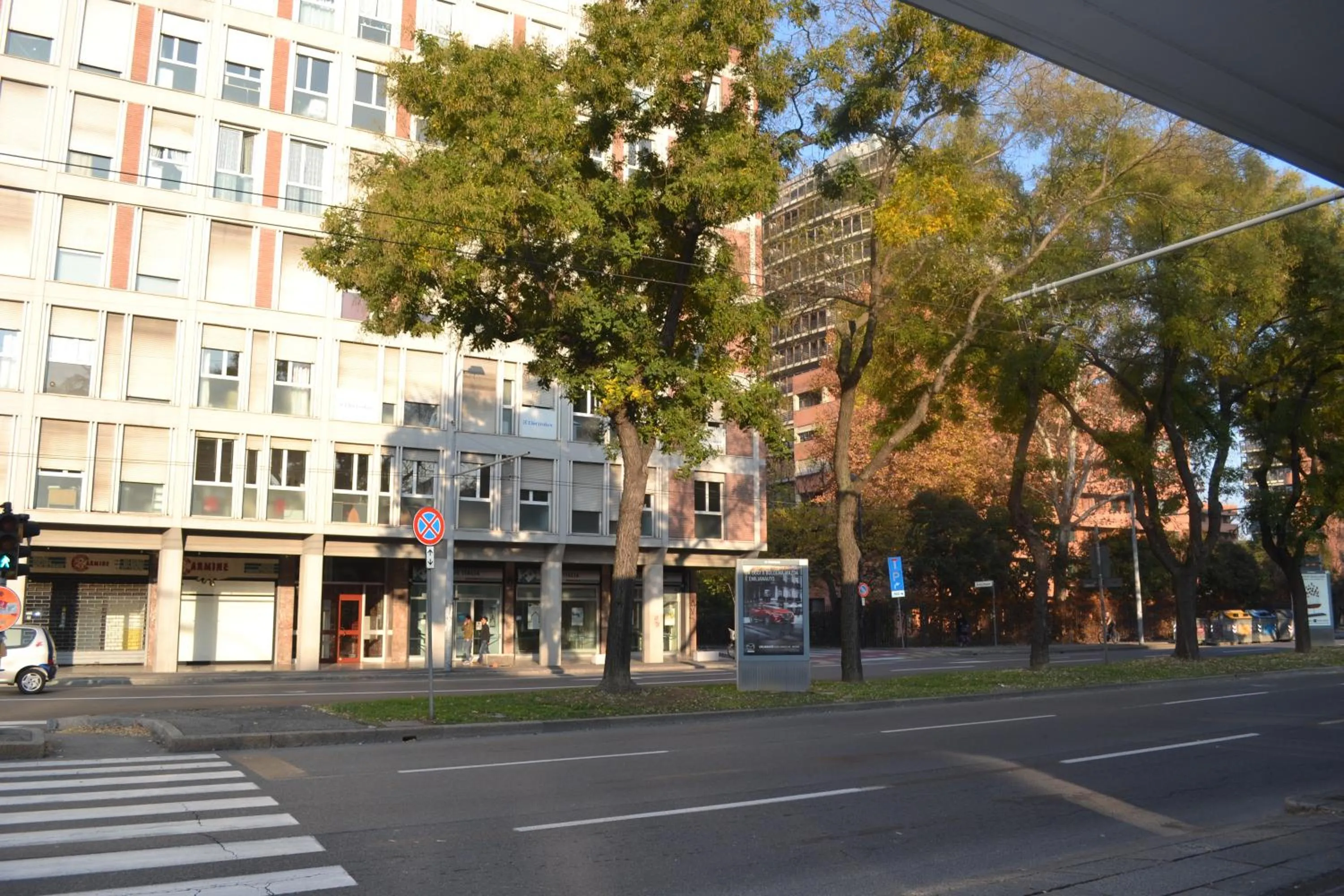 Property building in 4 Star Bologna Train Station - Self Check-In