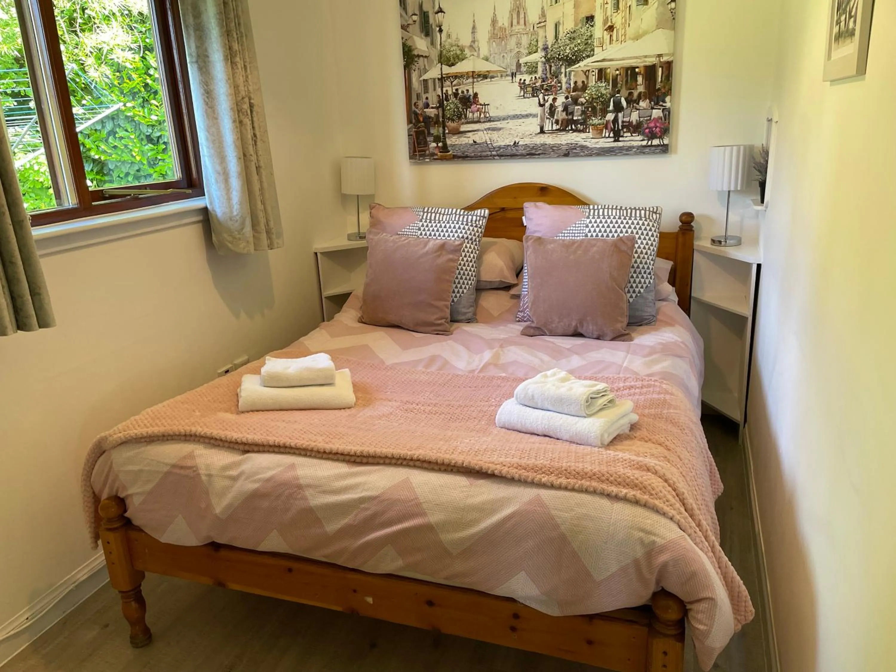 Bed in Wellsfield Farm Holiday Lodges