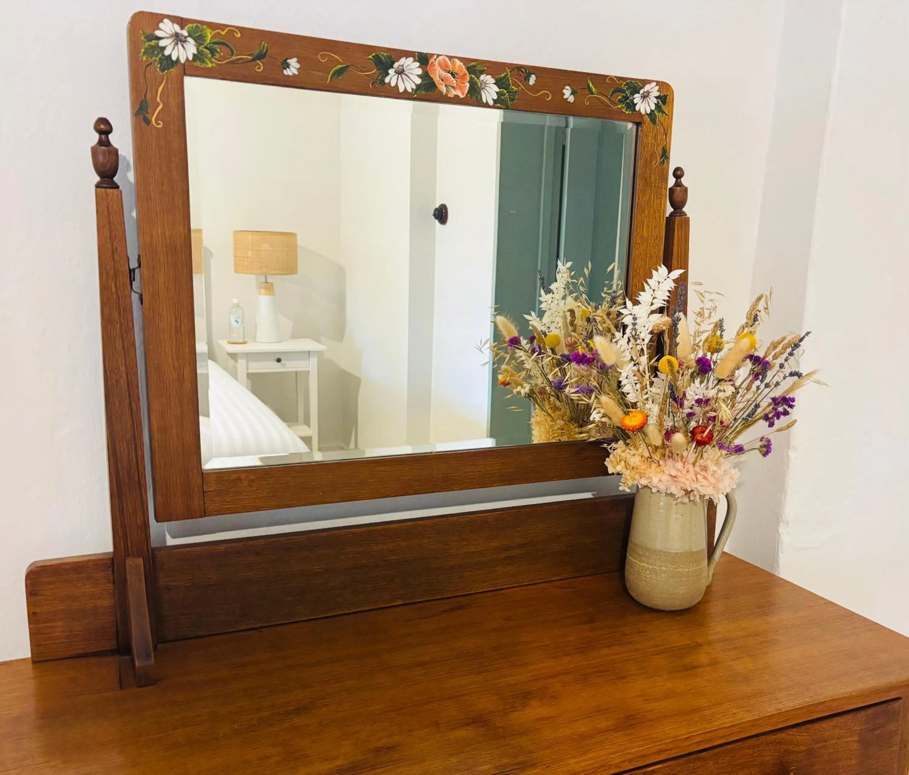 Bedroom in Goat Square House - Historic Row Cottages