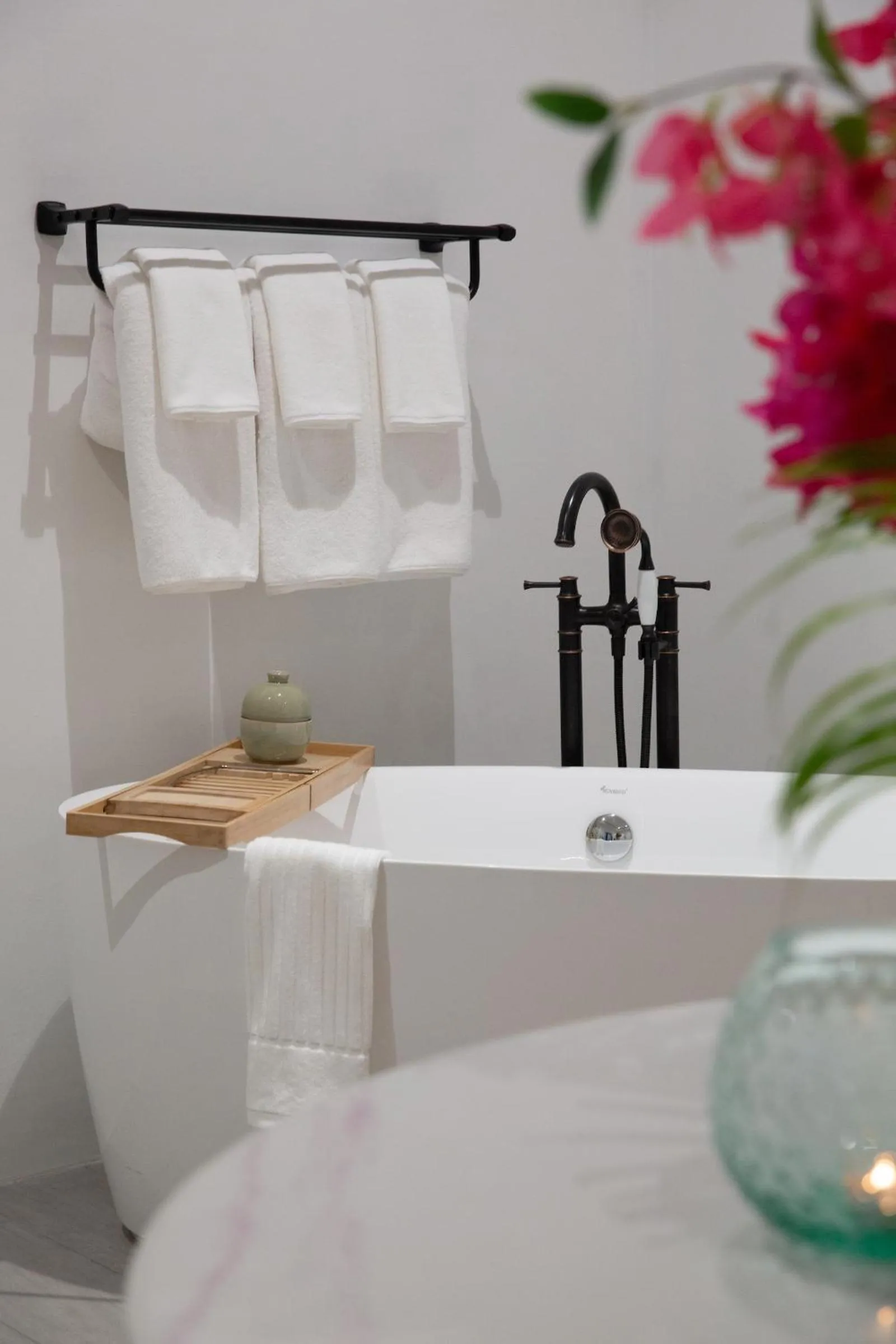 Bath in Tembo Beach Club & Resort