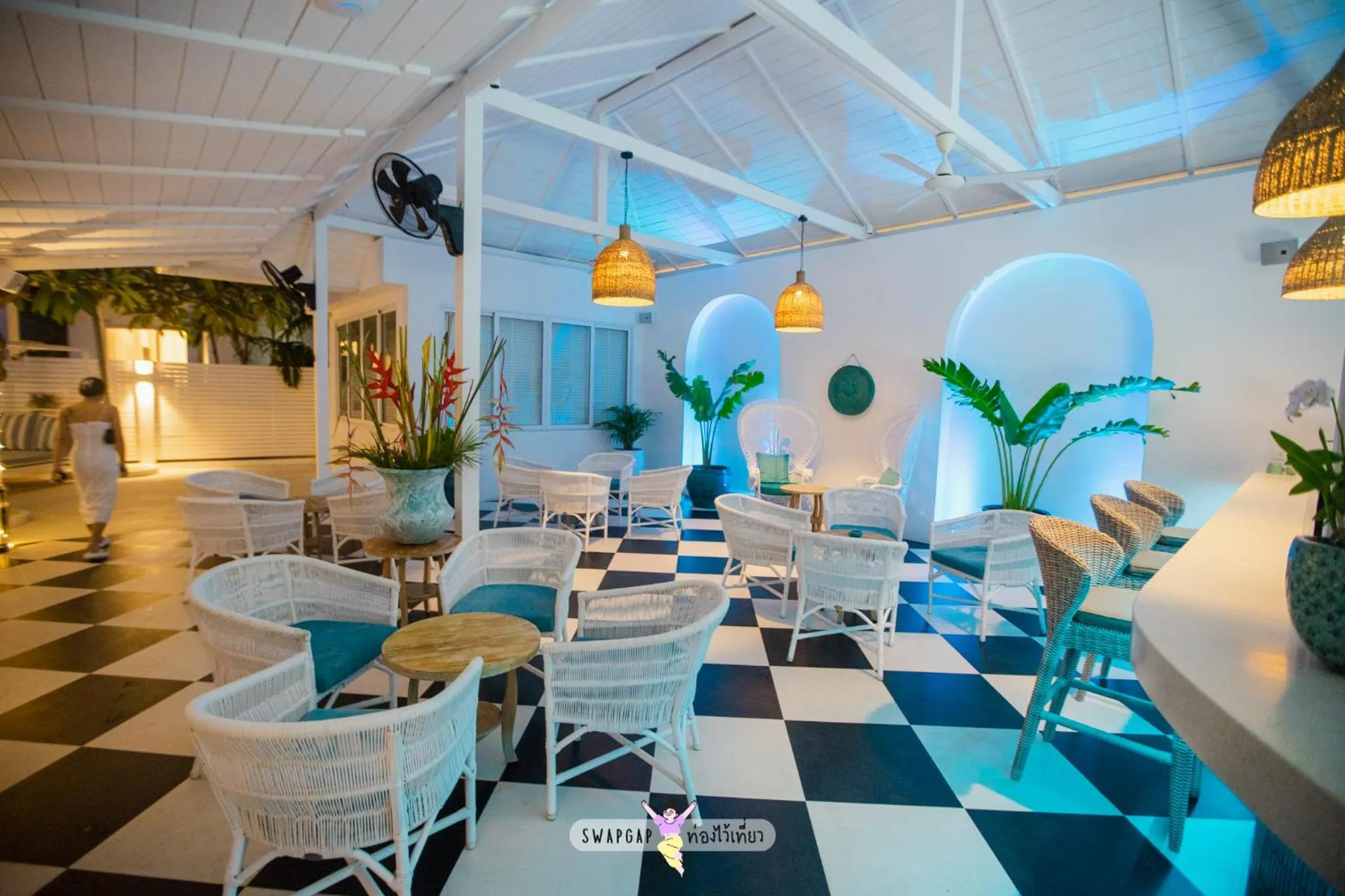 Lounge or bar in Tembo Beach Club & Resort