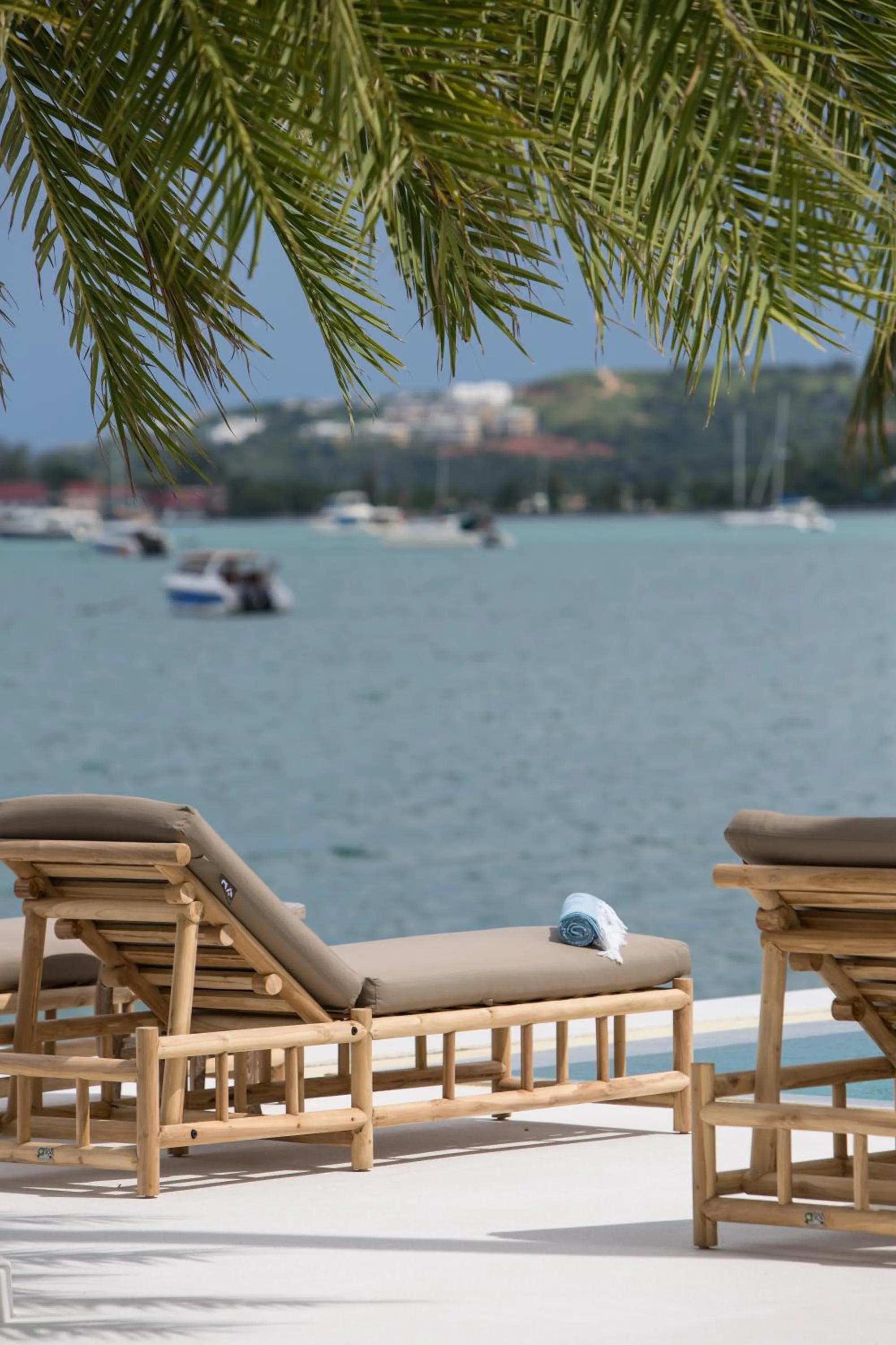 Lounge or bar in Tembo Beach Club & Resort