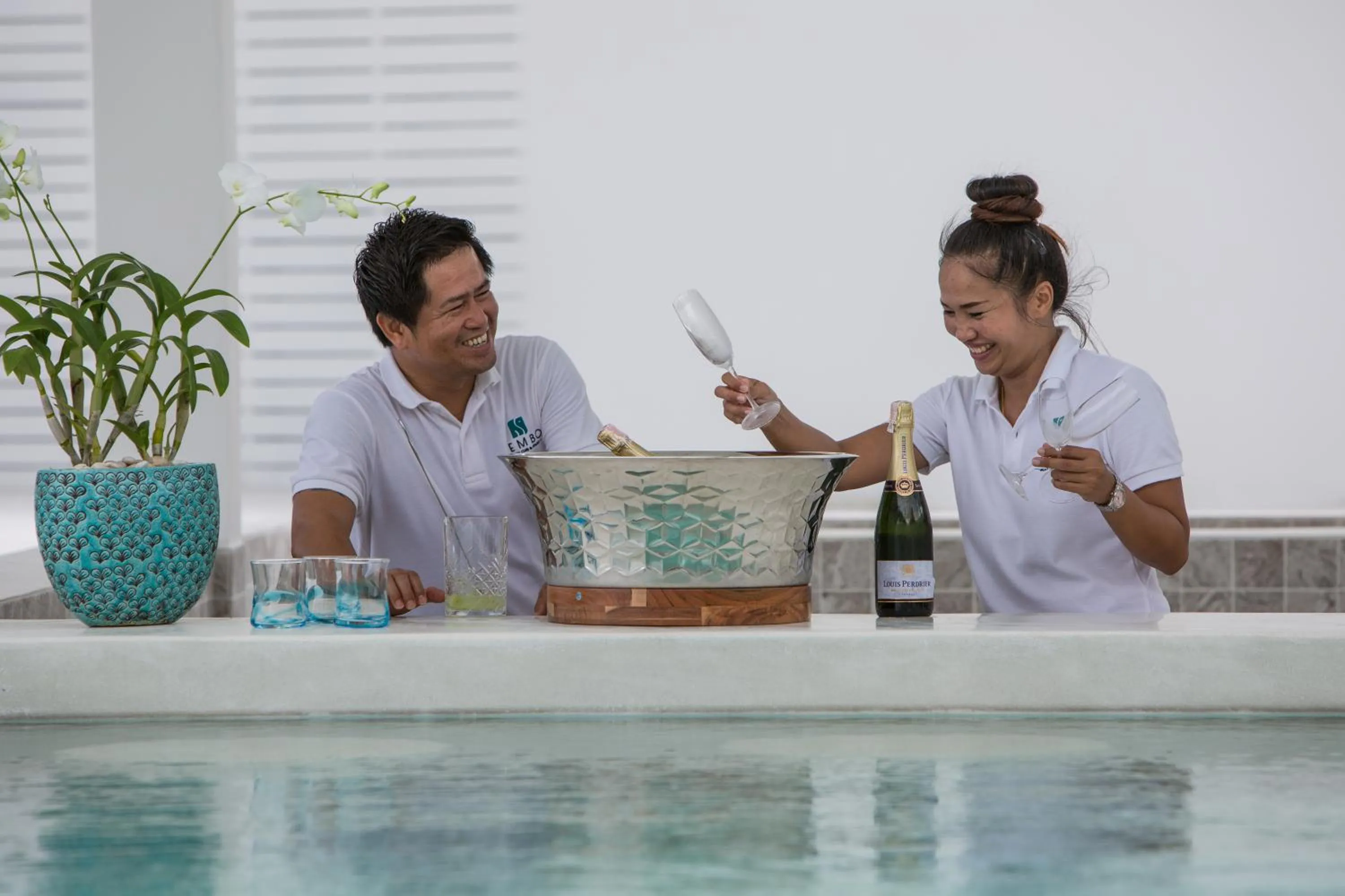 Lounge or bar in Tembo Beach Club & Resort