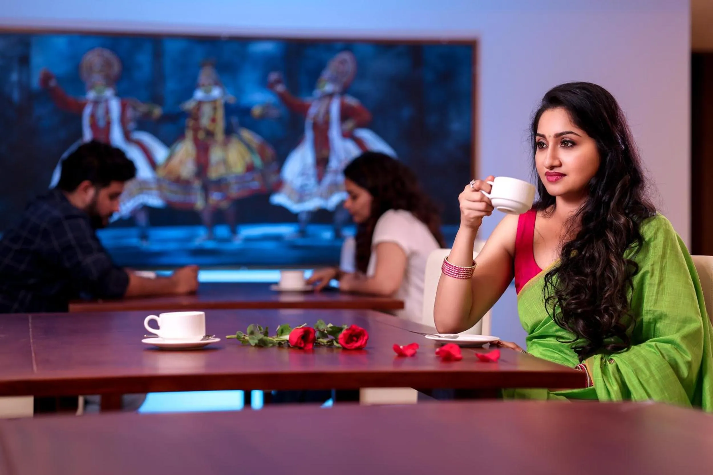 Restaurant/places to eat in Krishnavalsam Regency