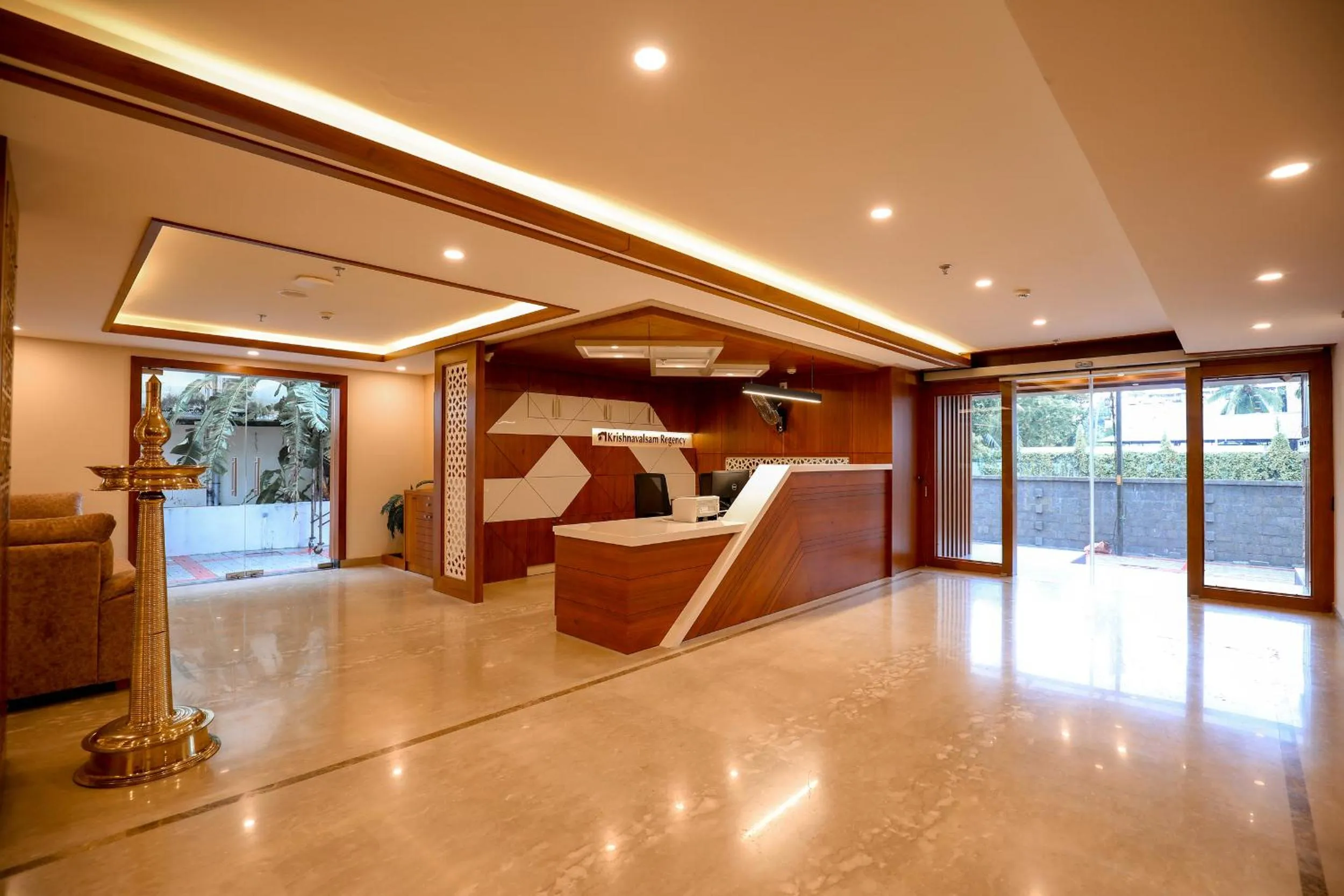 Lobby or reception in Krishnavalsam Regency