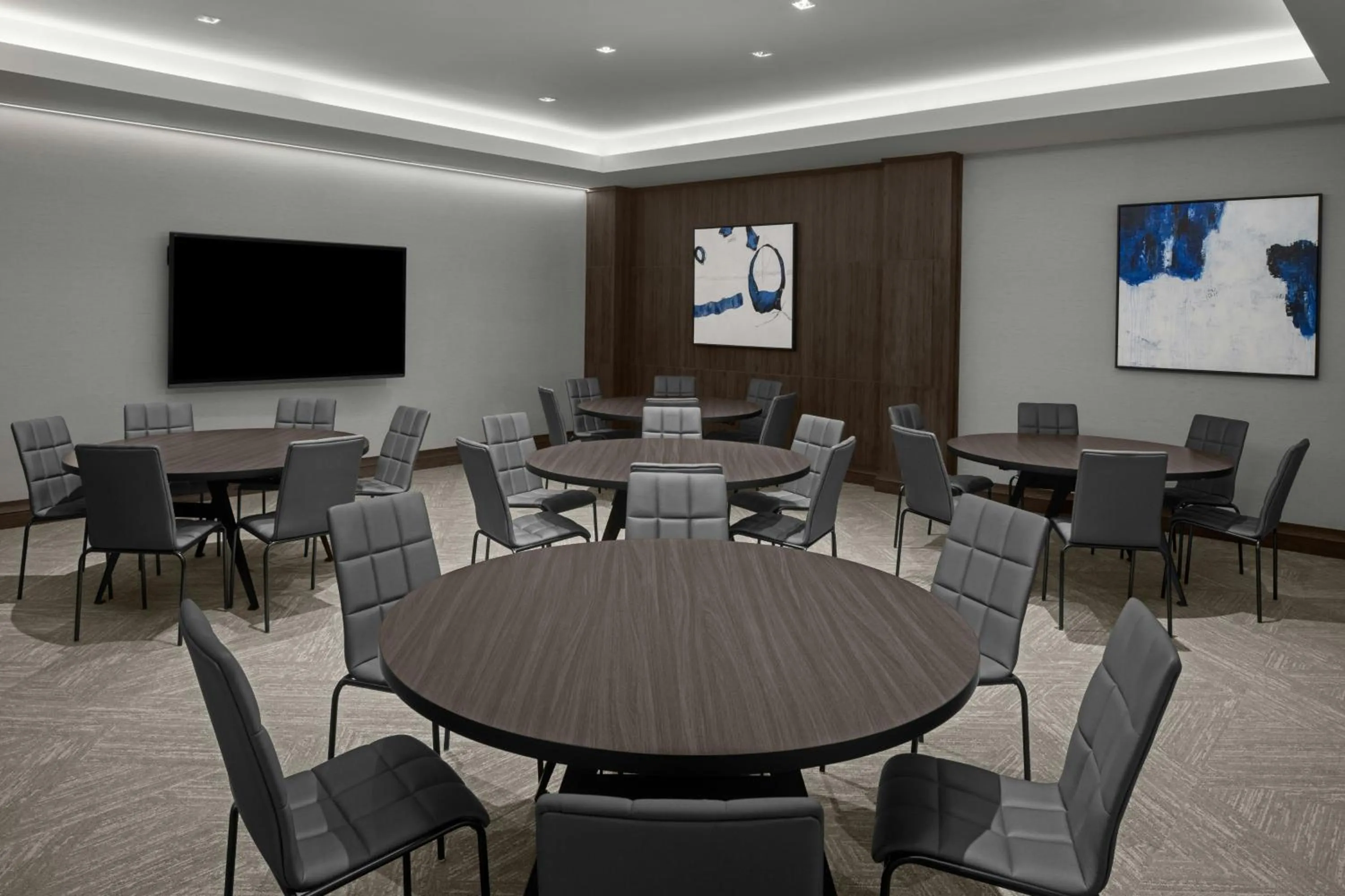 Meeting/conference room in AC Hotel by Marriott Durham Duke University