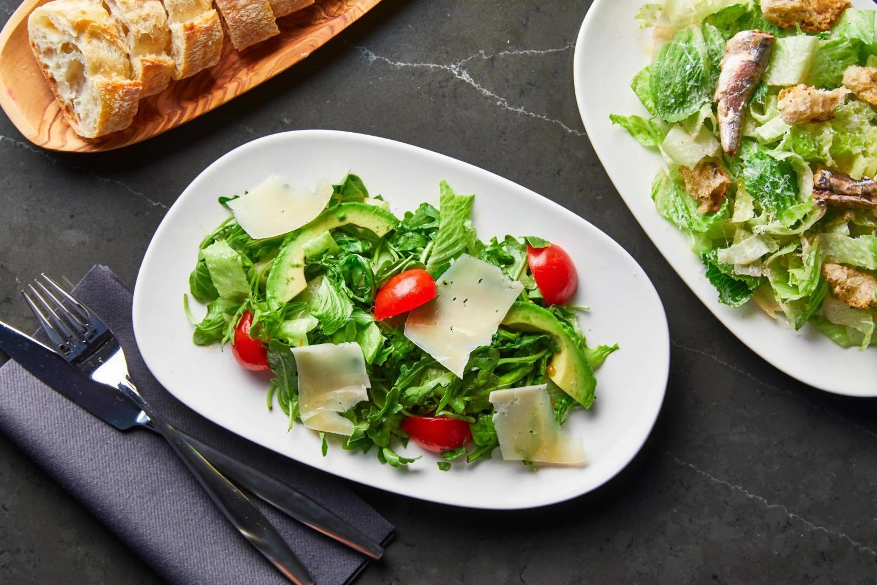 Lounge or bar in AC Hotel by Marriott Durham Duke University