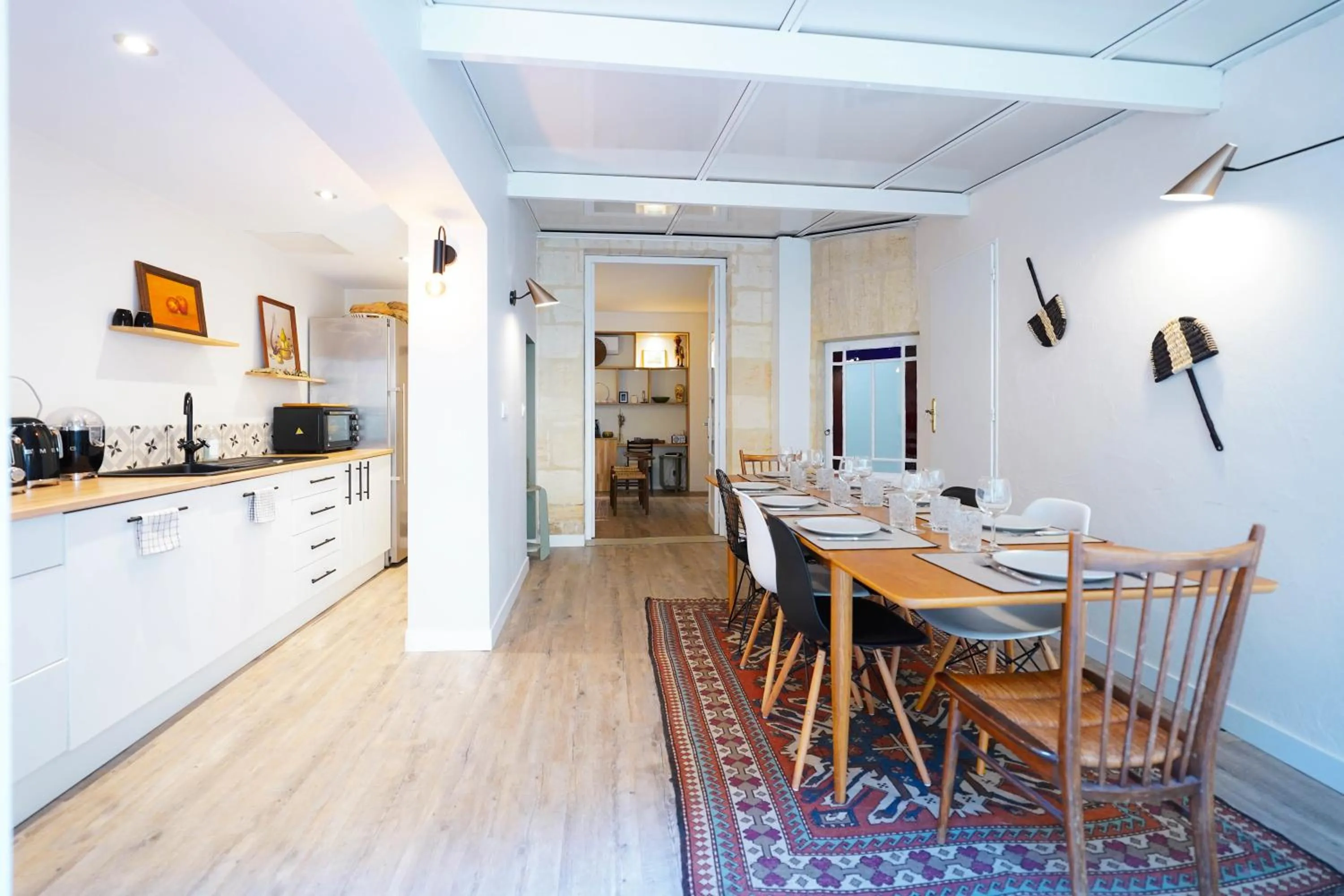 Dining area in B&B La Maison Galiène