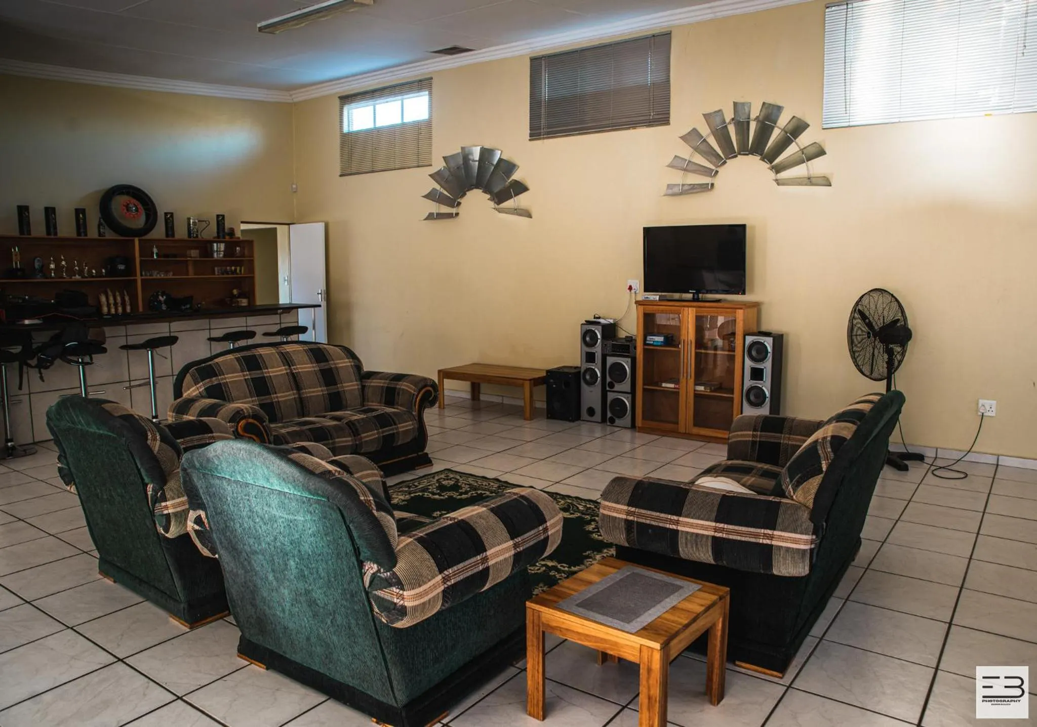 Communal lounge/ TV room in Geluksfontein Private Game Farm