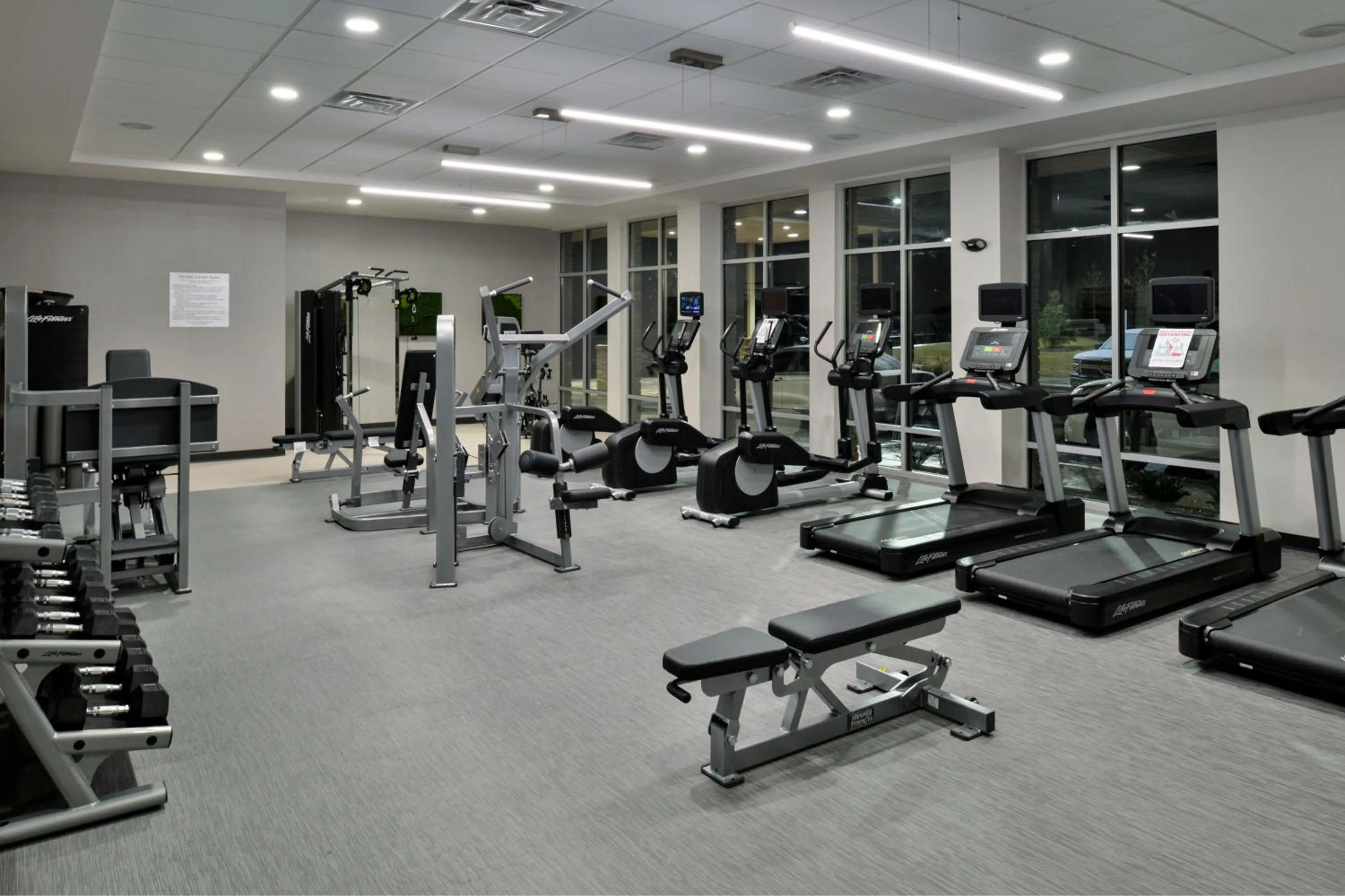 Fitness centre/facilities in Courtyard by Marriott Raleigh Cary Crossroads