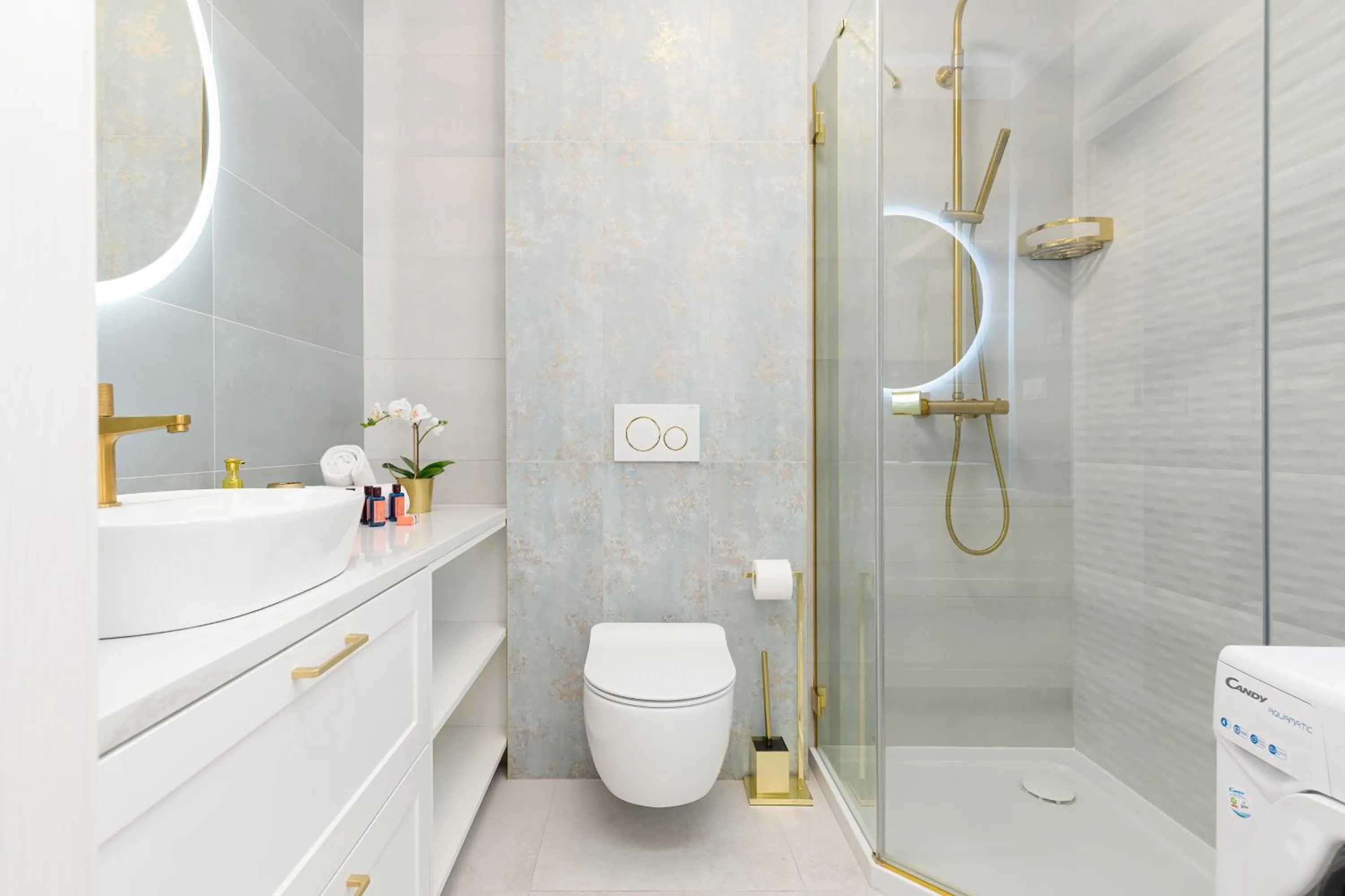 Bathroom in Apartamenty Osiedle Bursztynowe II by Noclegi Renters