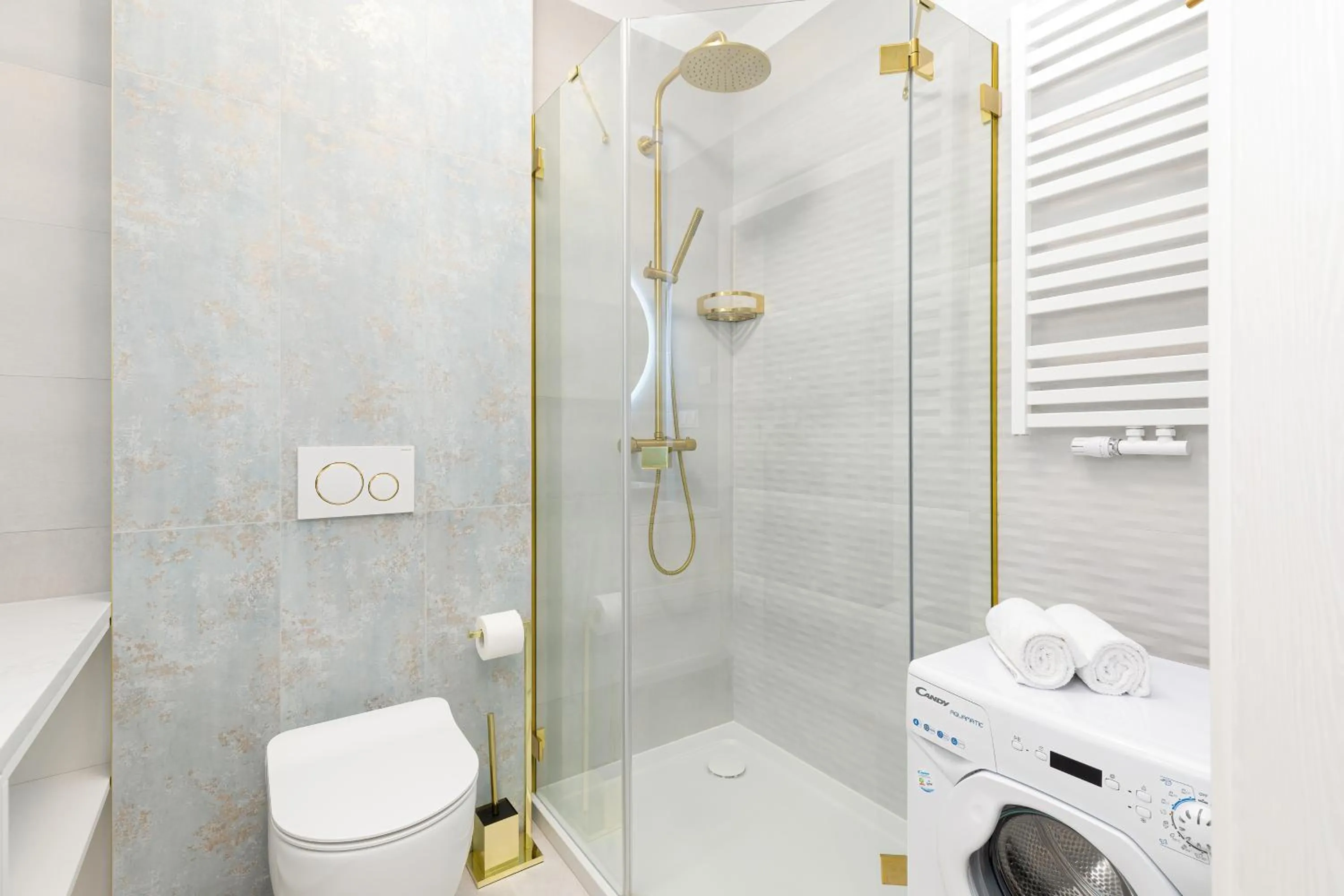 Bathroom in Apartamenty Osiedle Bursztynowe II by Noclegi Renters