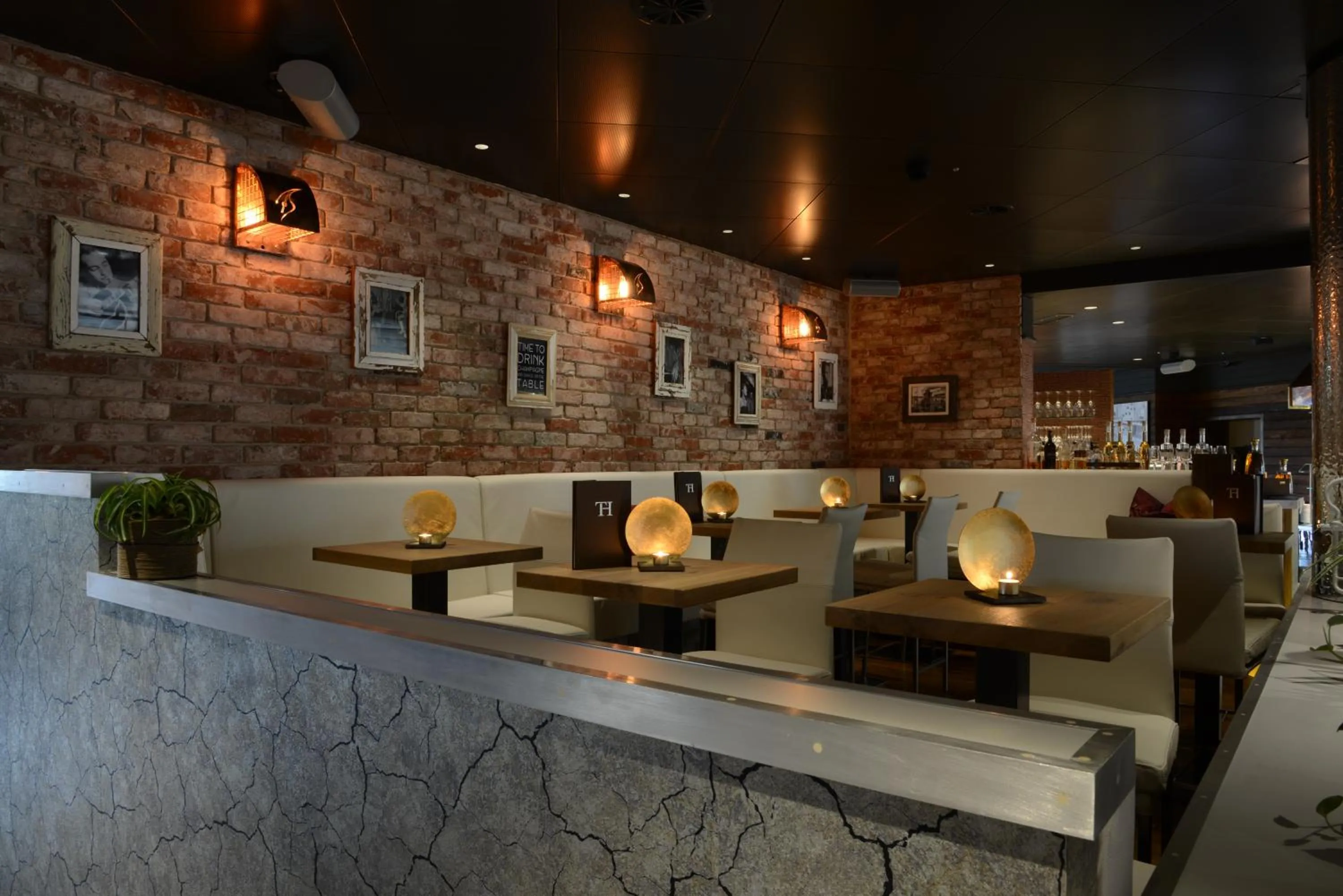 Lounge or bar in Boutiquehotel Thessoni Classic & Self service Residence Home Zürich