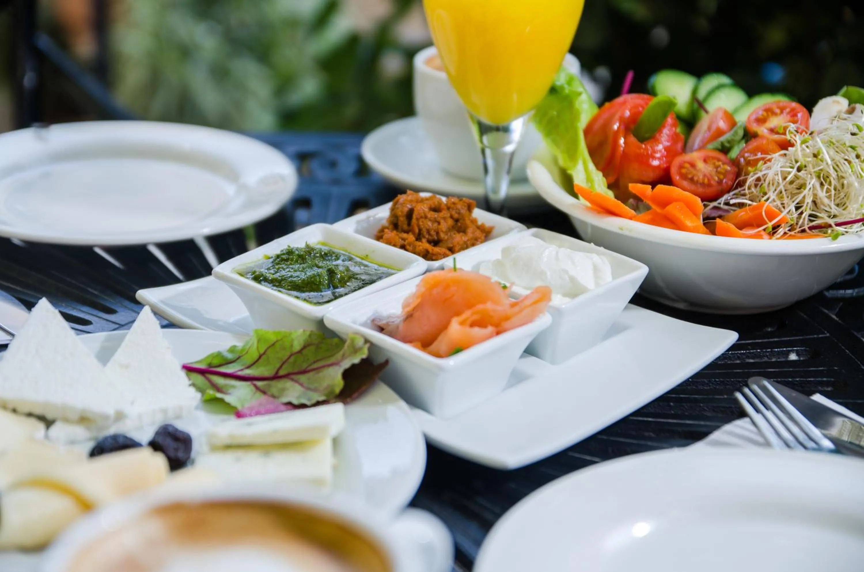 Food in Jerusalem Garden Home