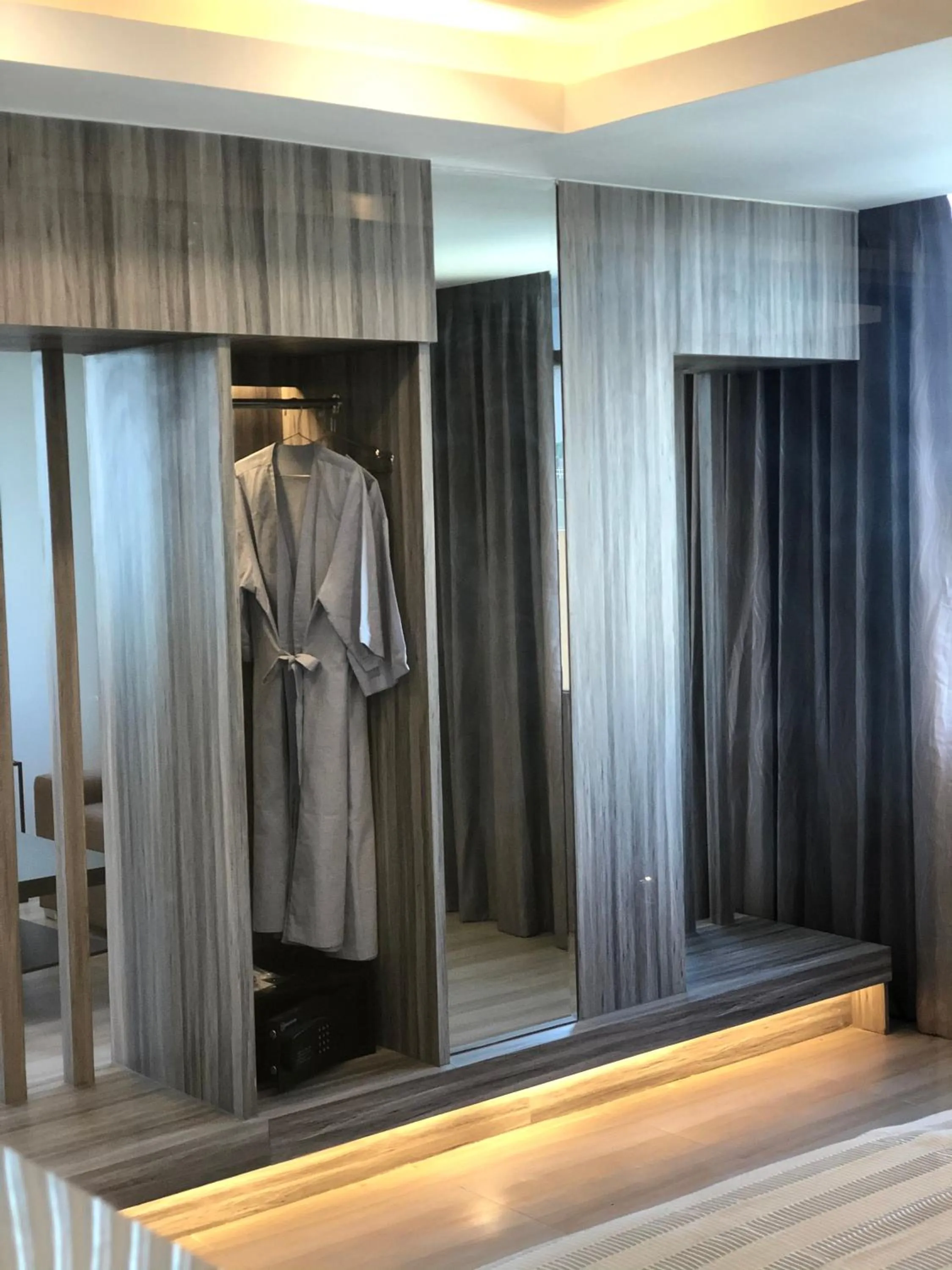 Bedroom in Hermann Hotel Pattaya - SHA Extra Plus