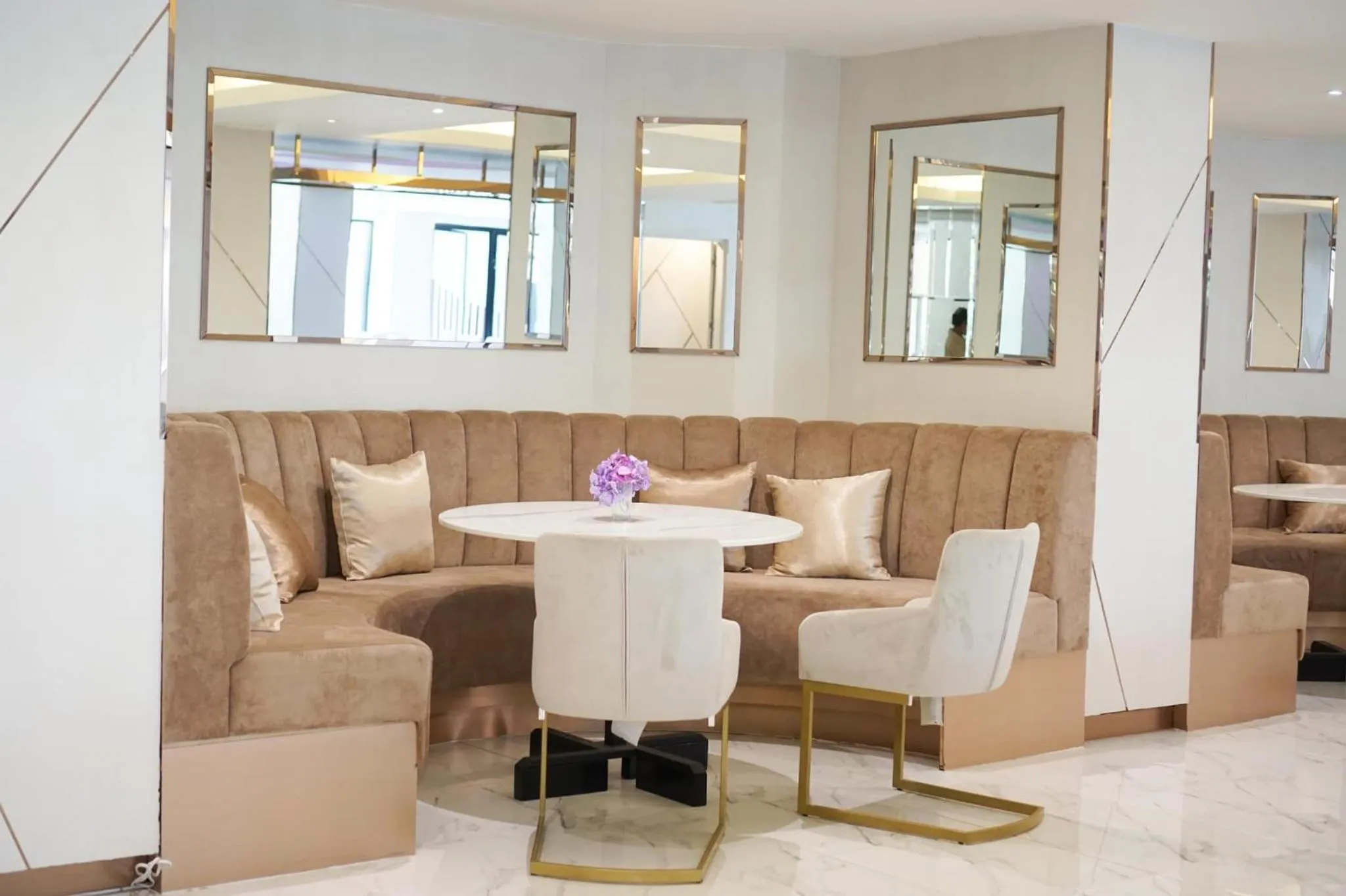 Restaurant/places to eat in Hermann Hotel Pattaya - SHA Extra Plus