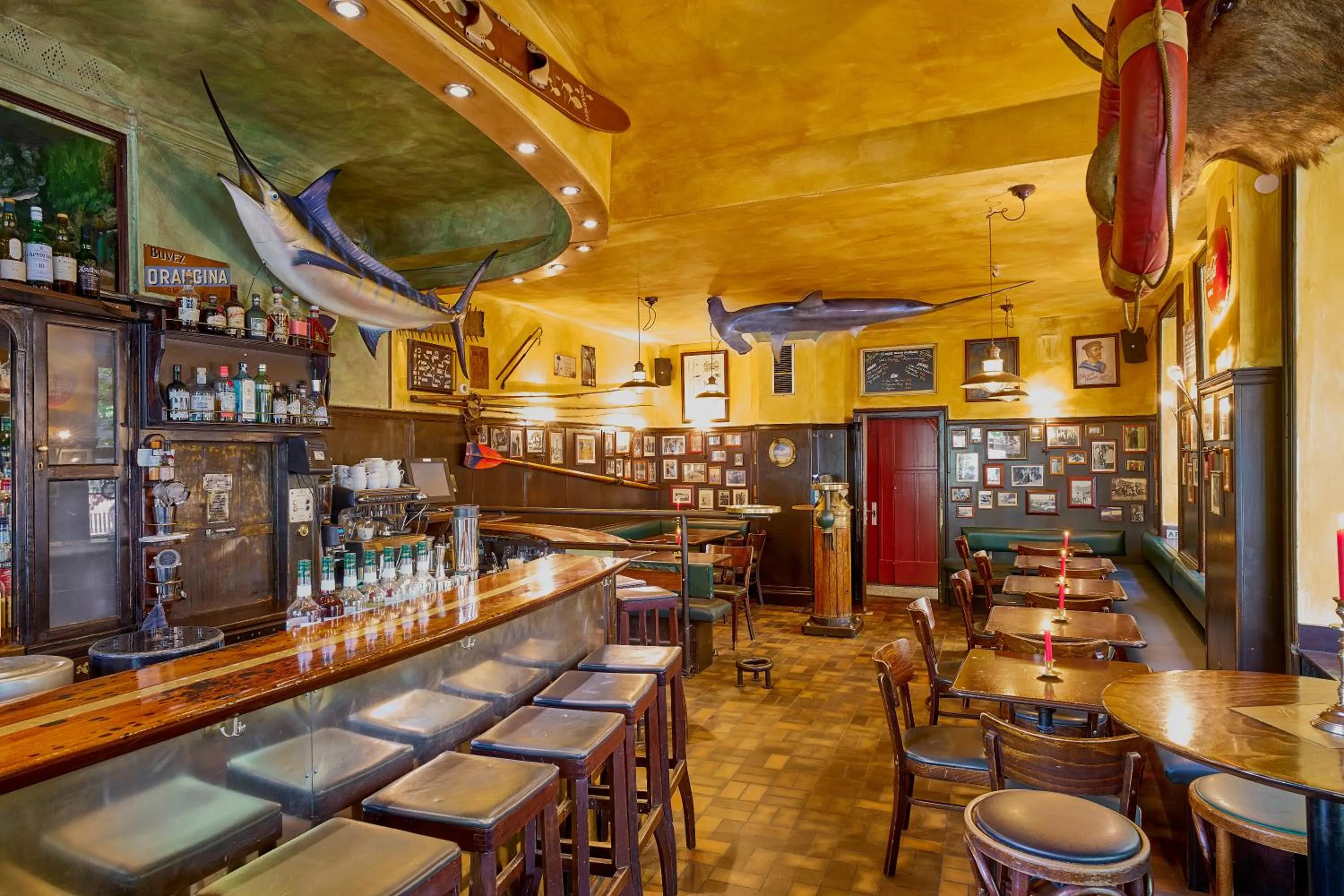 Restaurant/places to eat in Hemingway`s Heidelberg Hostel