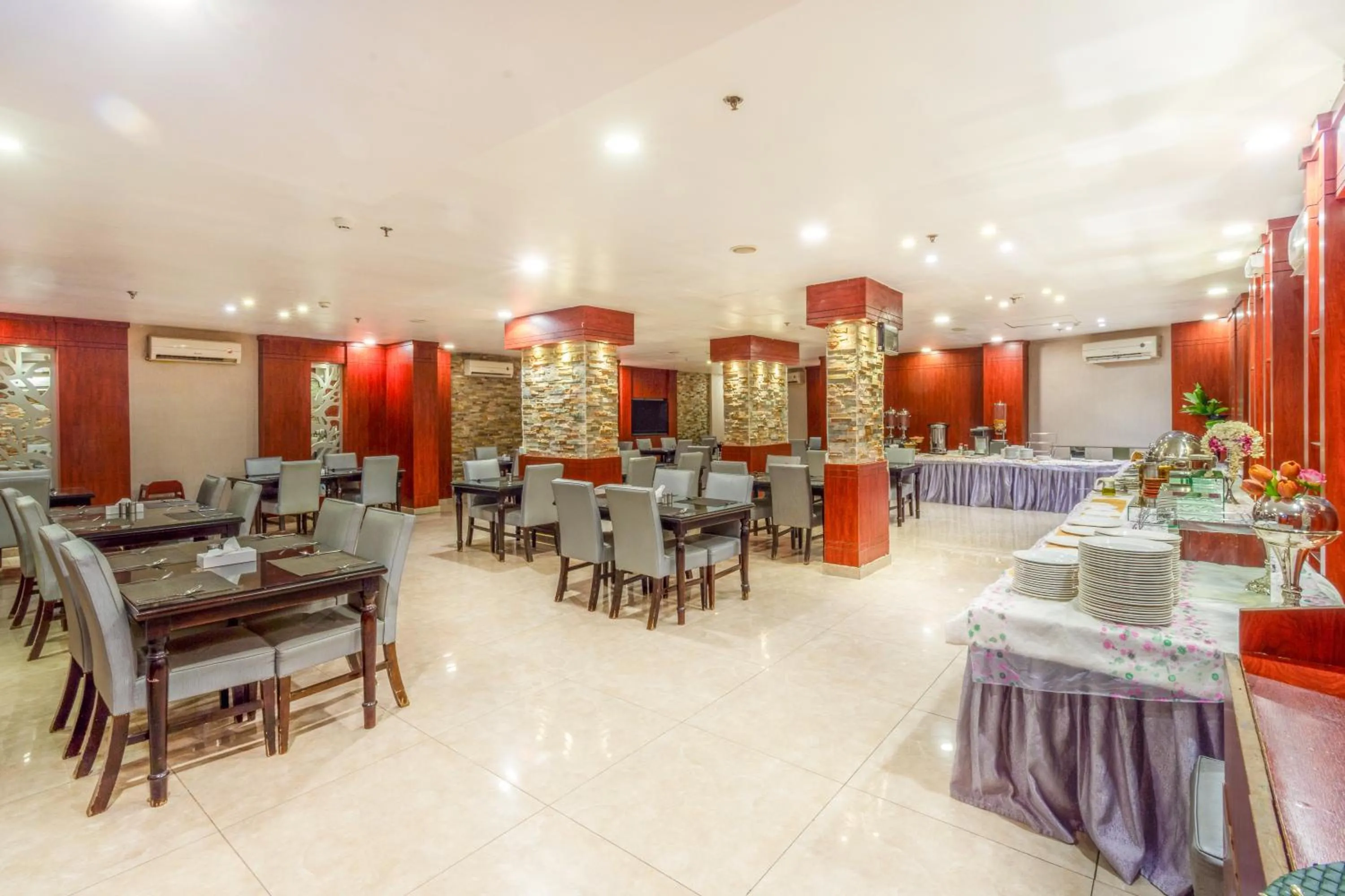 Almsakn Alola Hotel Company