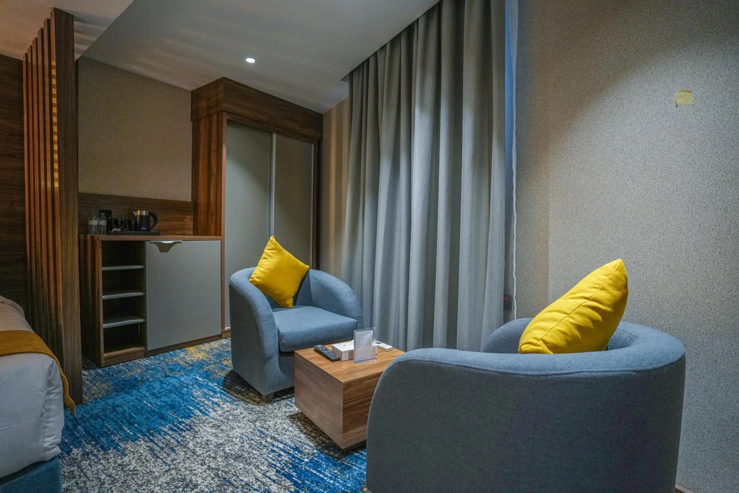 Almsakn Alola Hotel Company