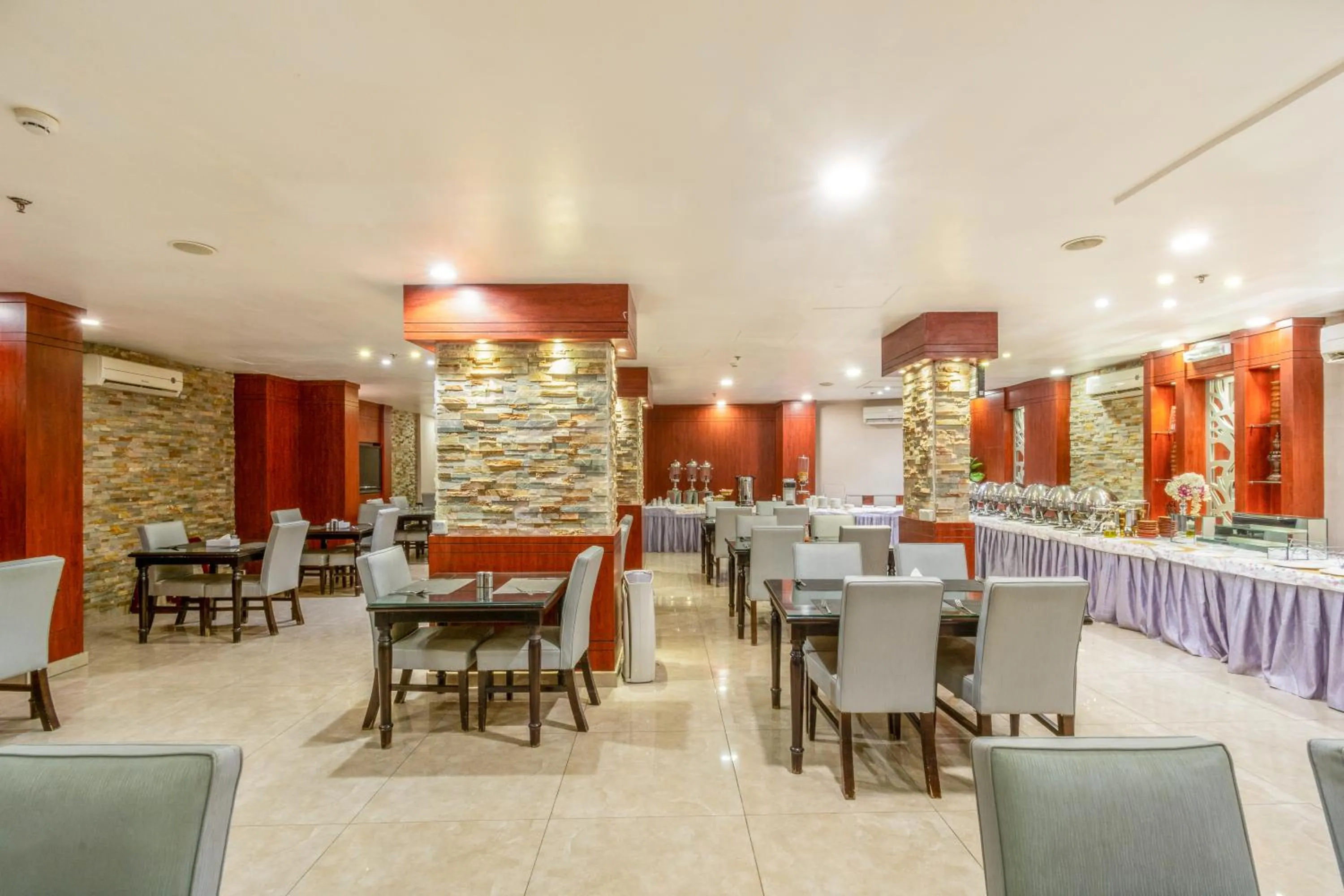 Almsakn Alola Hotel Company