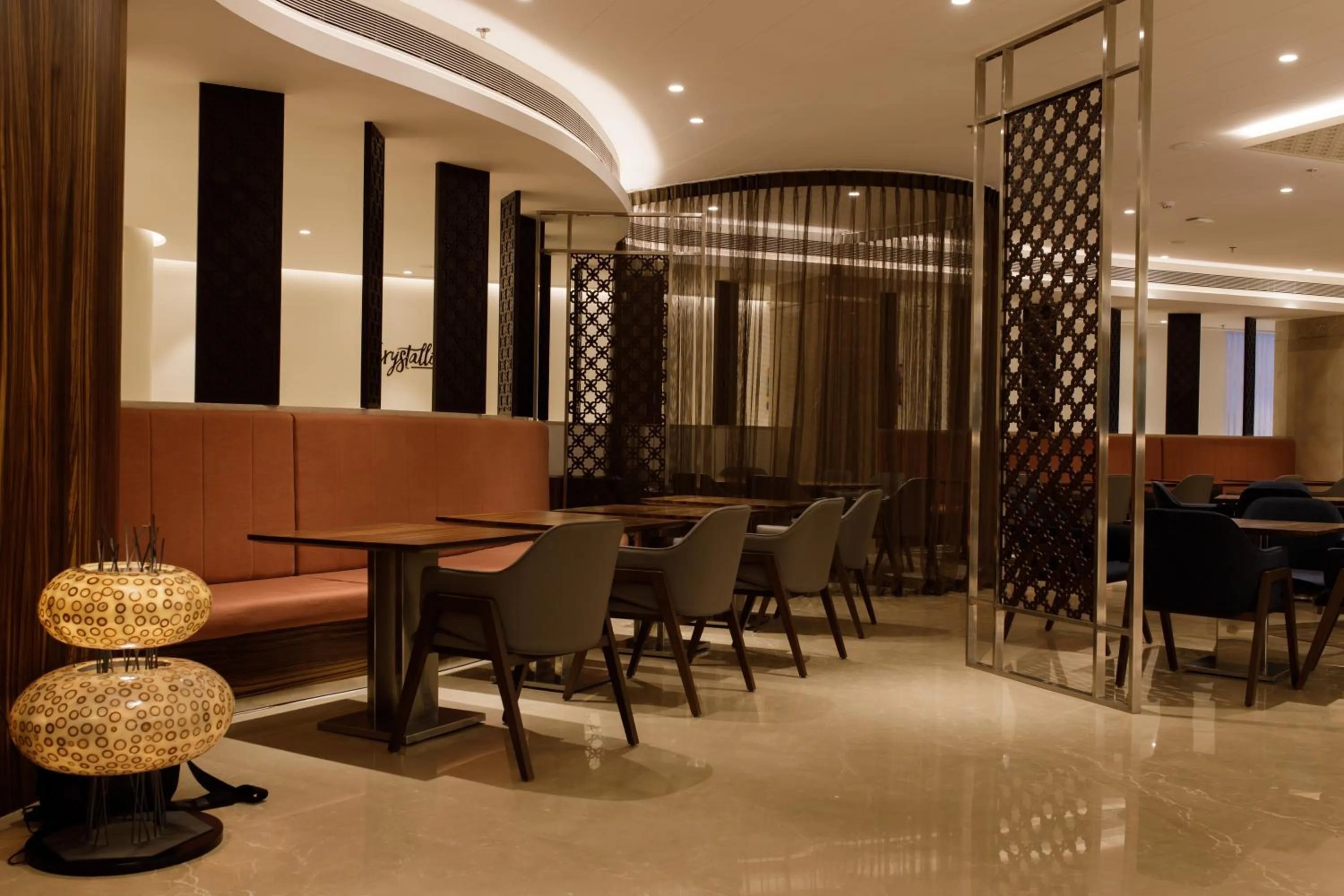 Restaurant/places to eat in Sayaji Jamnagar