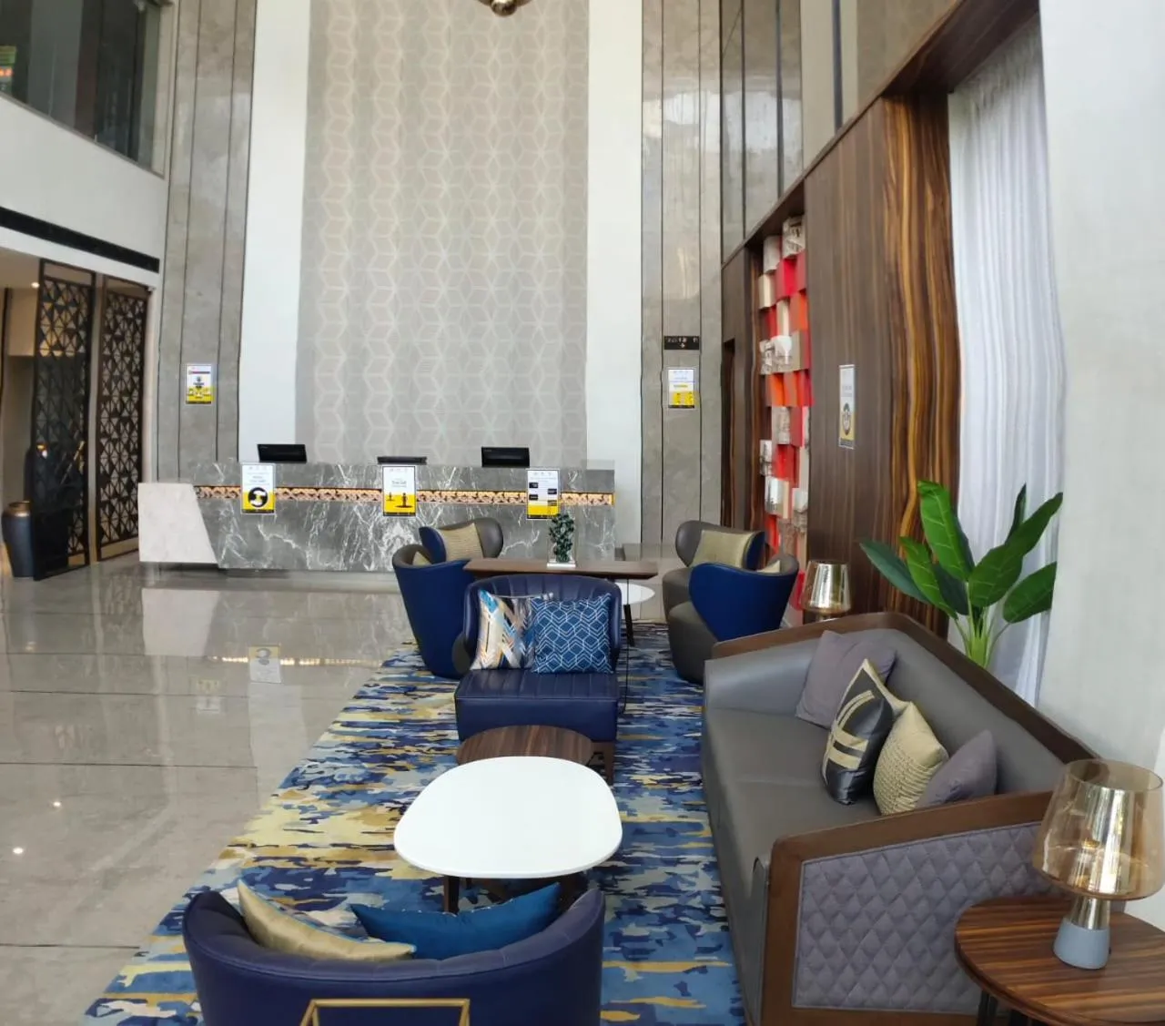 Lobby or reception in Sayaji Jamnagar