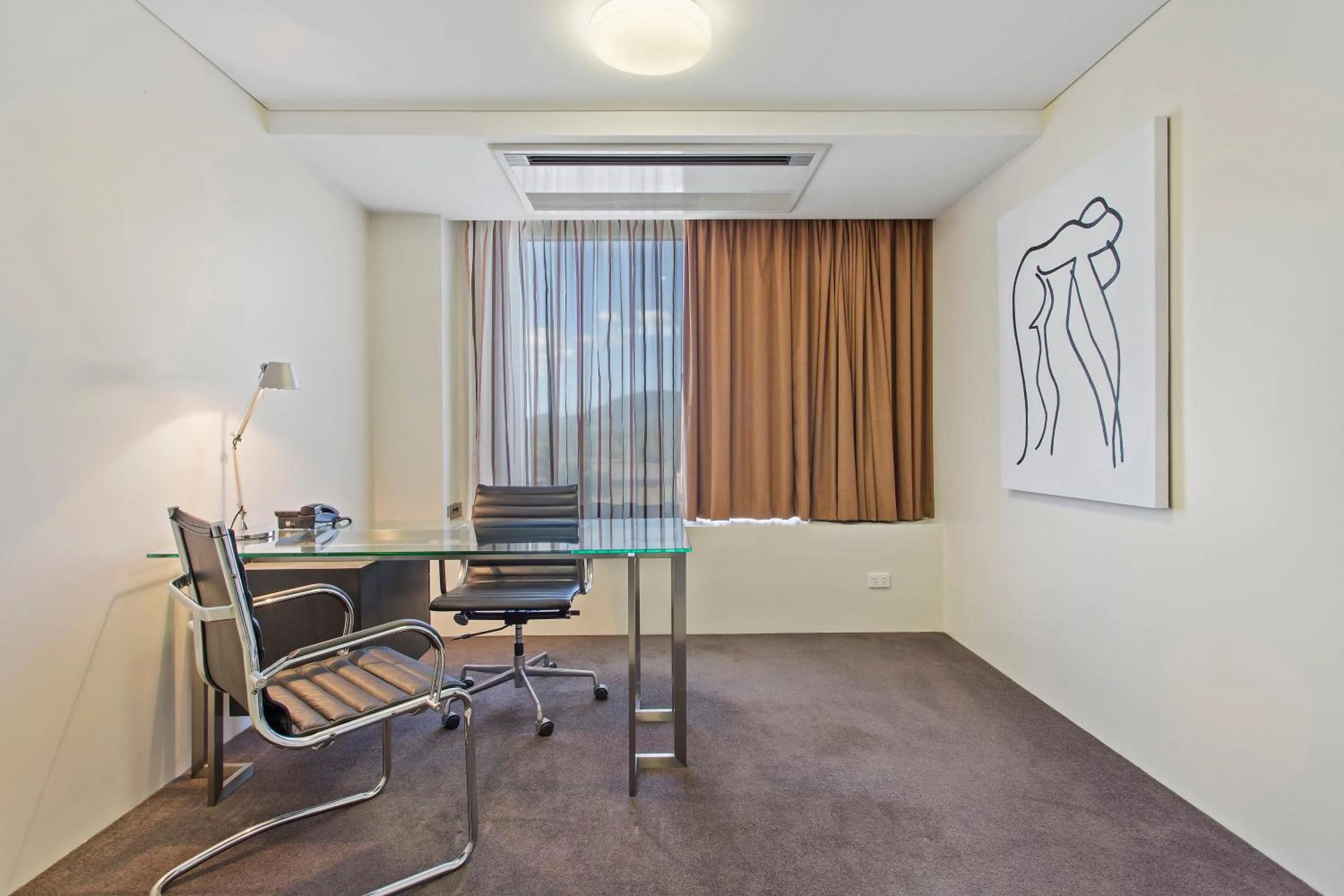 Area and facilities in CBD Executive Apartments