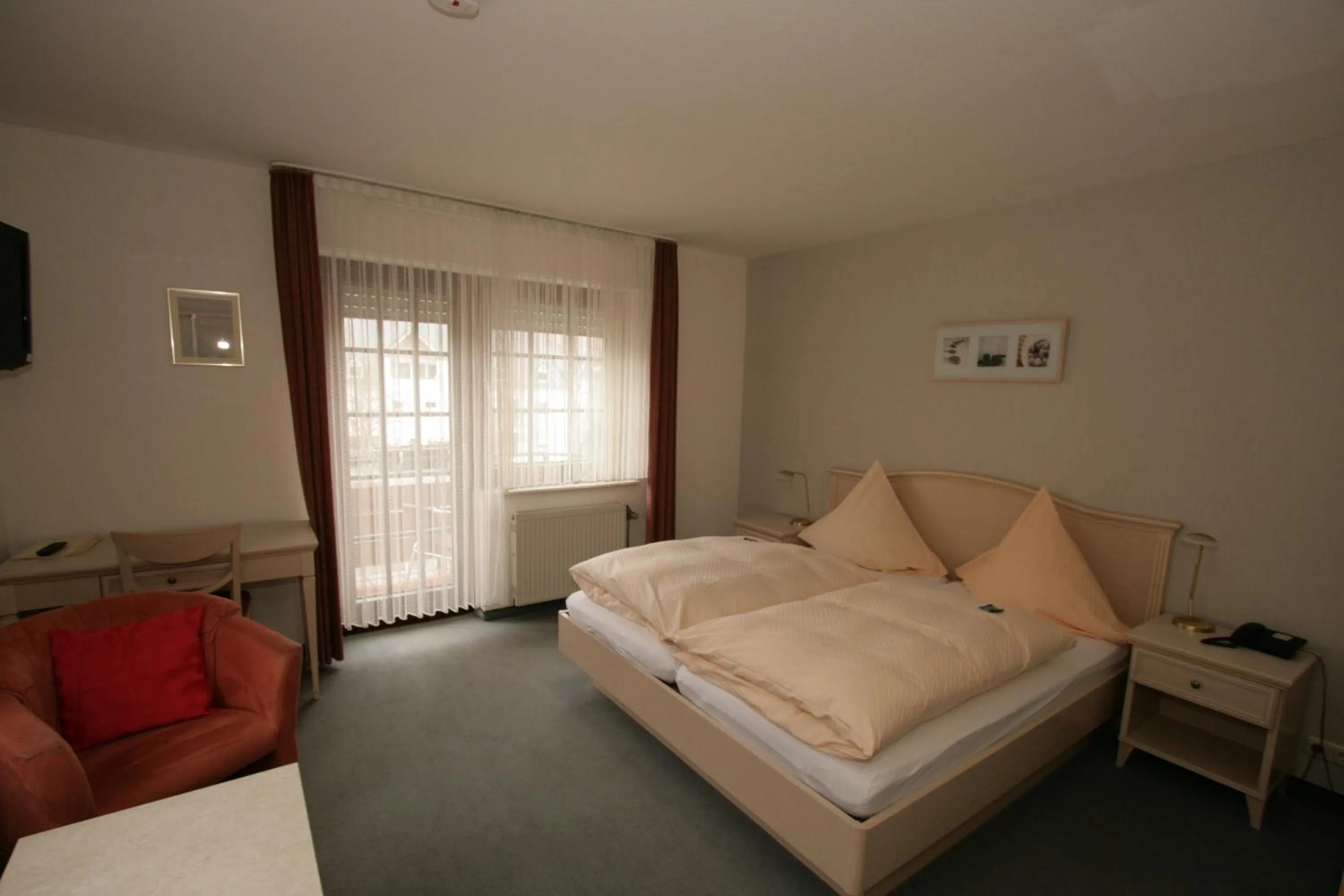 Photo of the whole room, Bed in Hotel Ännchen
