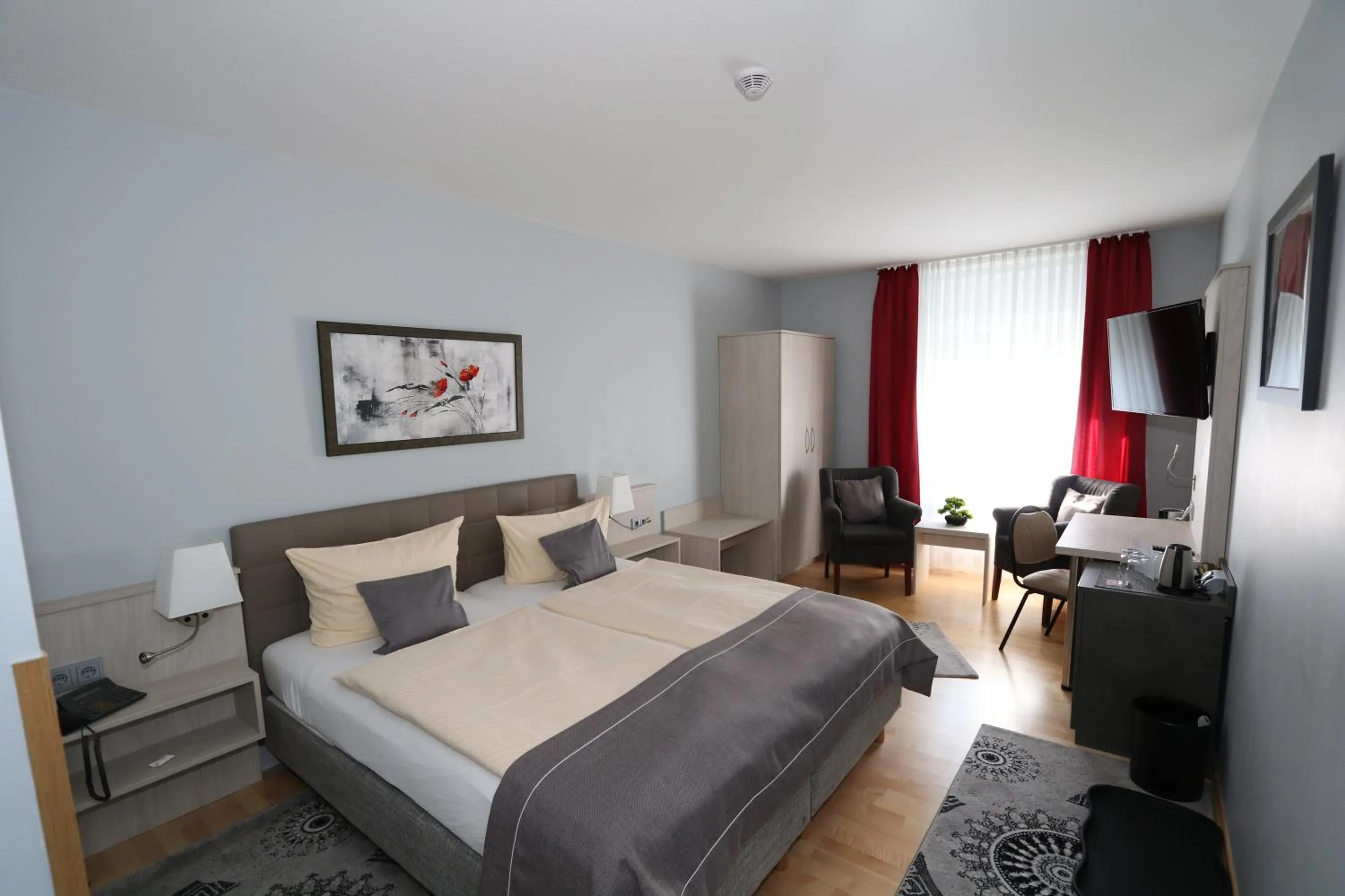 Photo of the whole room, Bed in Hotel Ännchen