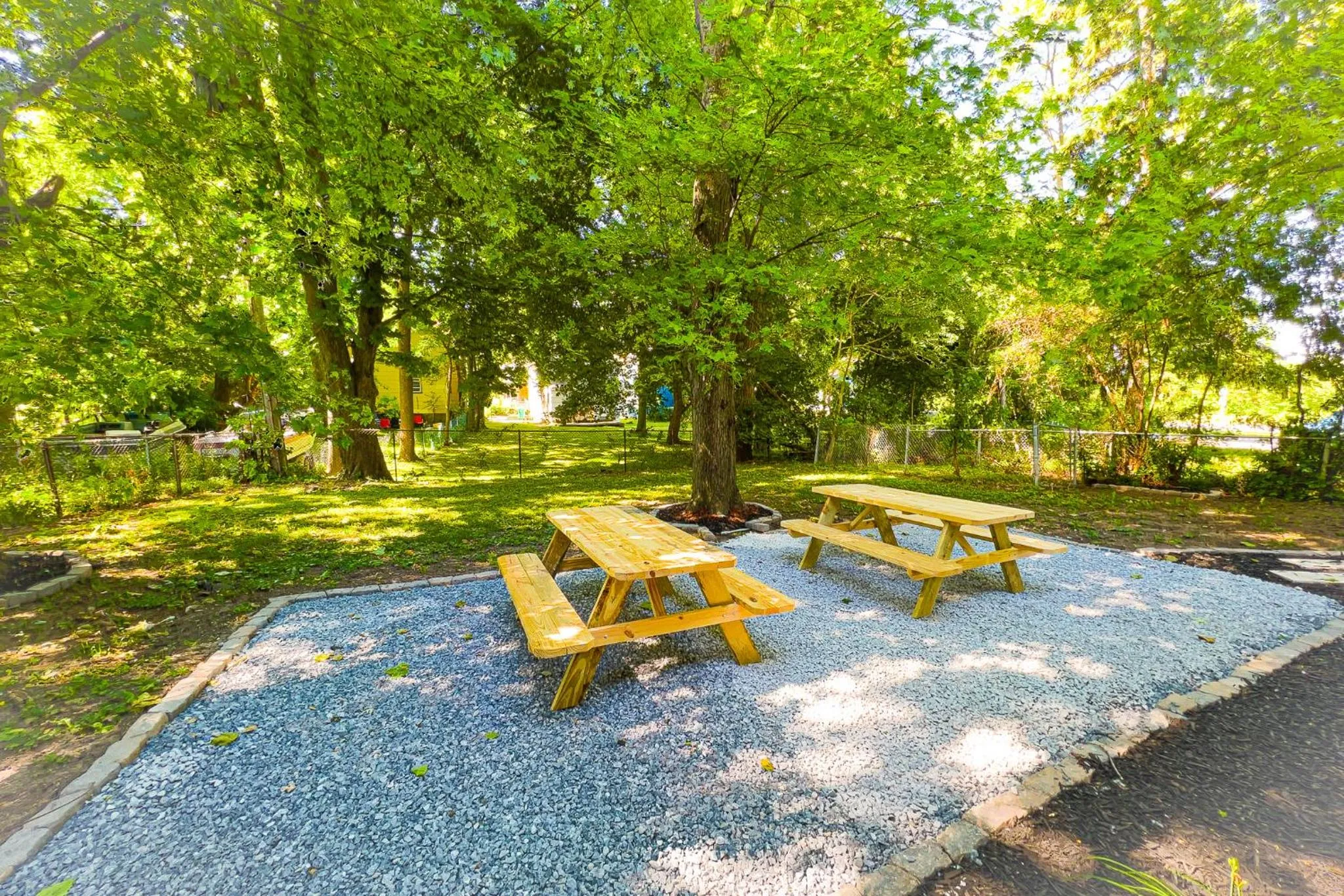 The Gorge View Villa- With Private Yard & Free Parking-see full listing info