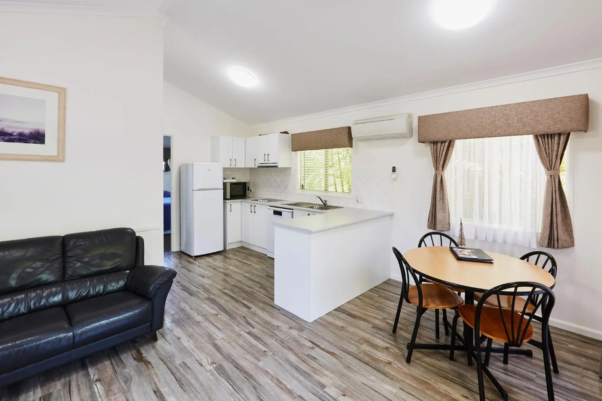 Kitchen or kitchenette in BIG4 Breeze Holiday Parks - Busselton