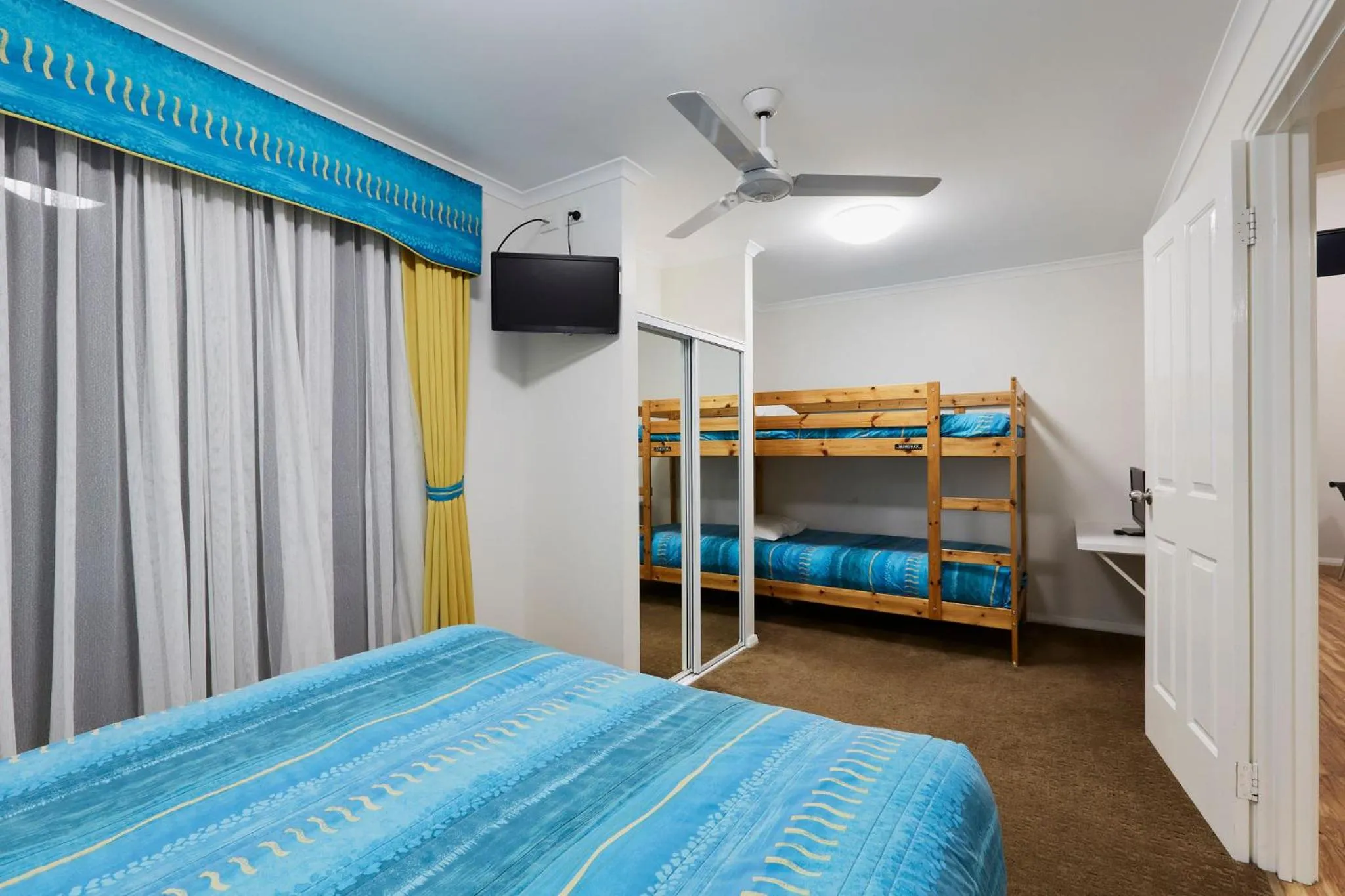 TV and multimedia, Bed in BIG4 Breeze Holiday Parks - Busselton