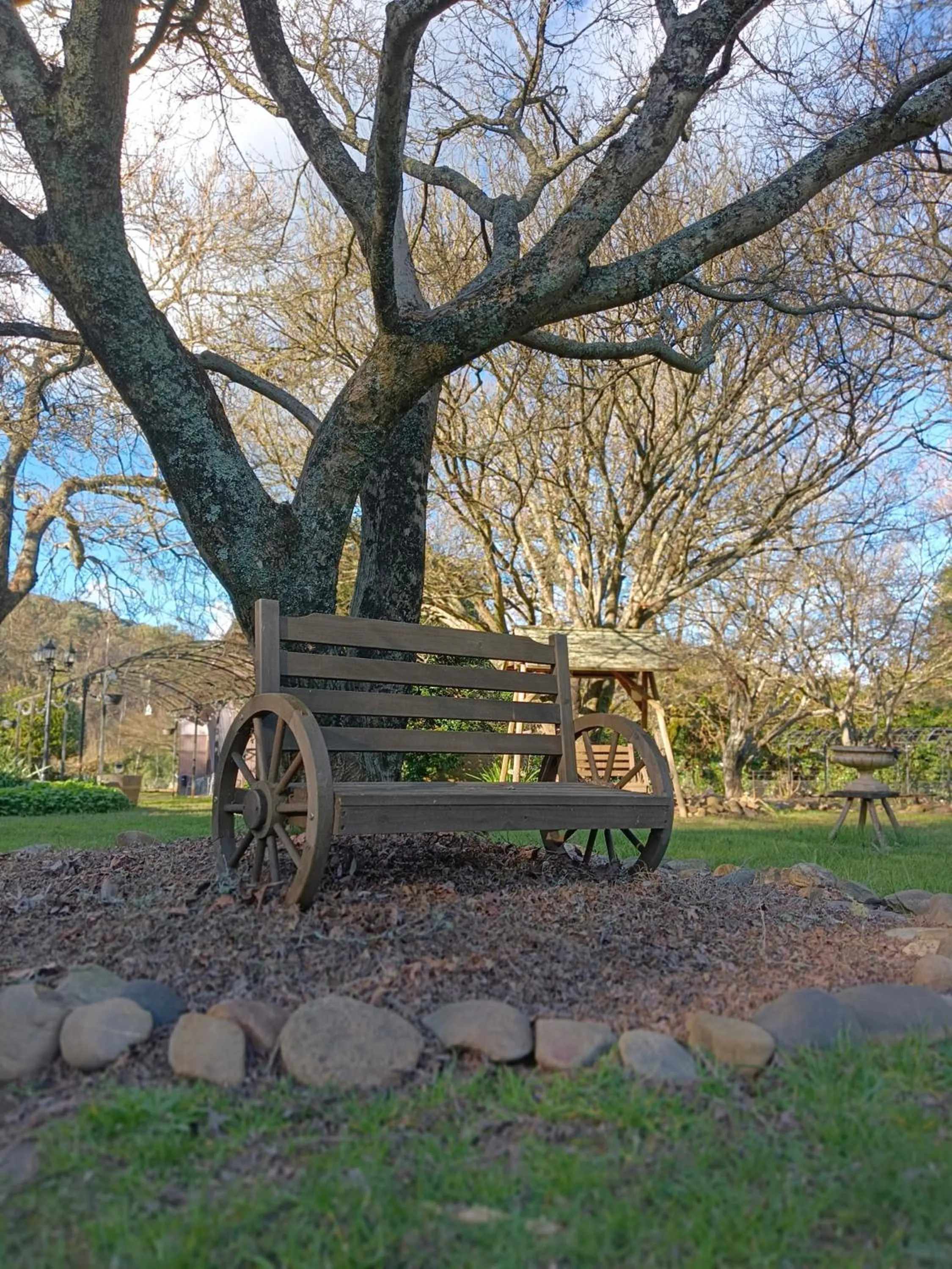 Garden in Buffalo Motel and Country Retreat