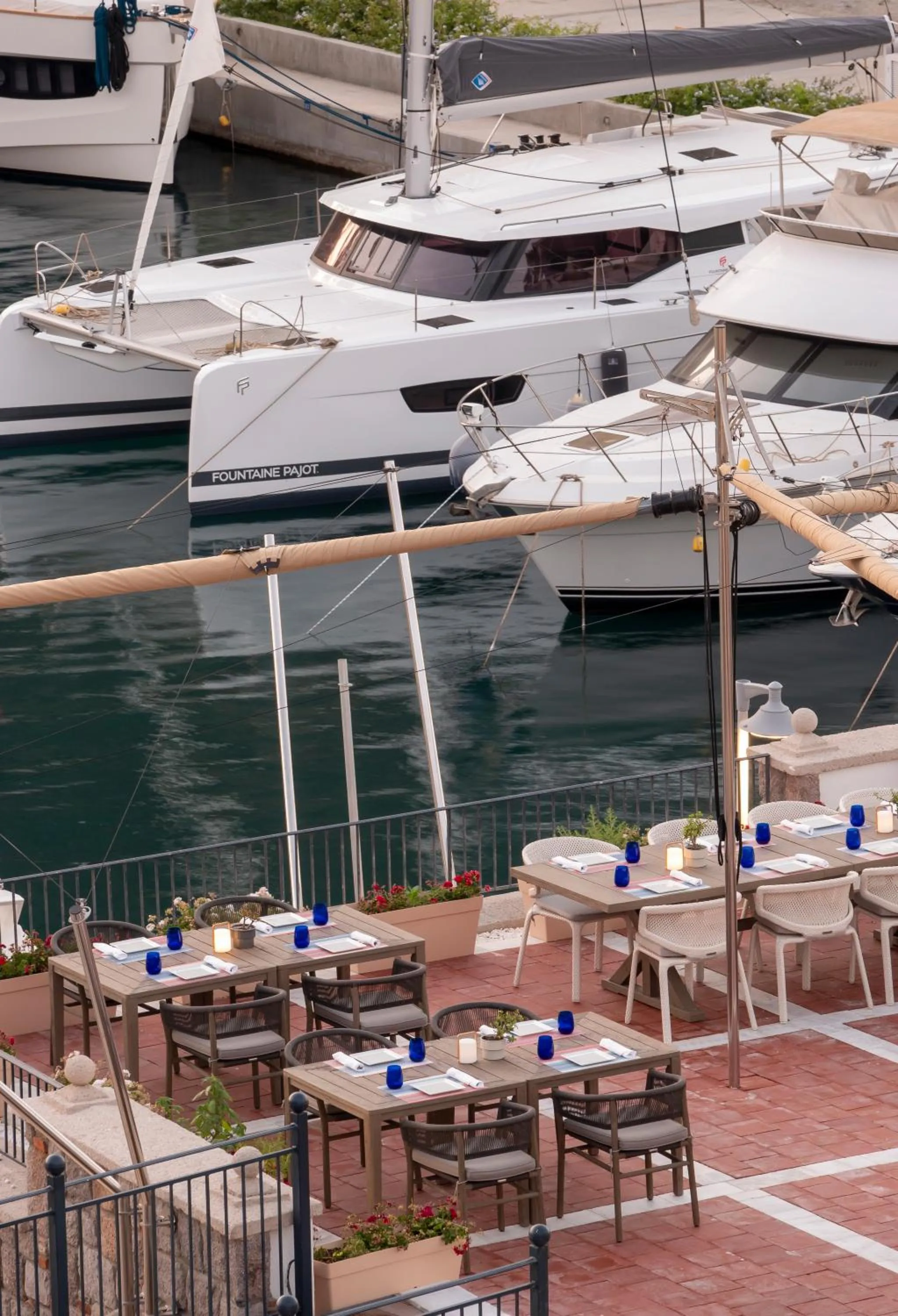 Restaurant/places to eat in Radisson Collection Hotel, Bodrum