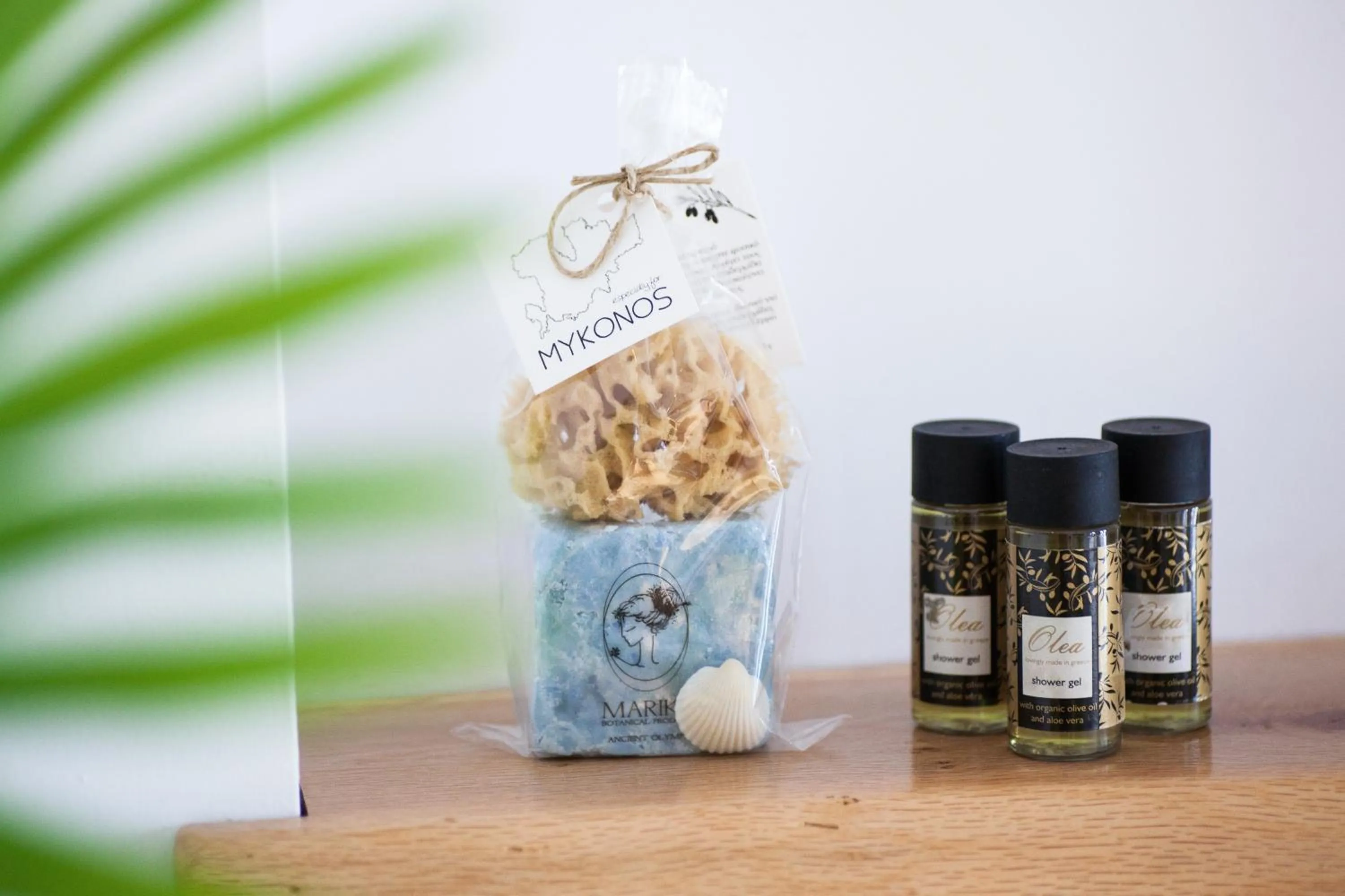 Food and drinks in Agrari Bo Suites by Mykonos Rocks