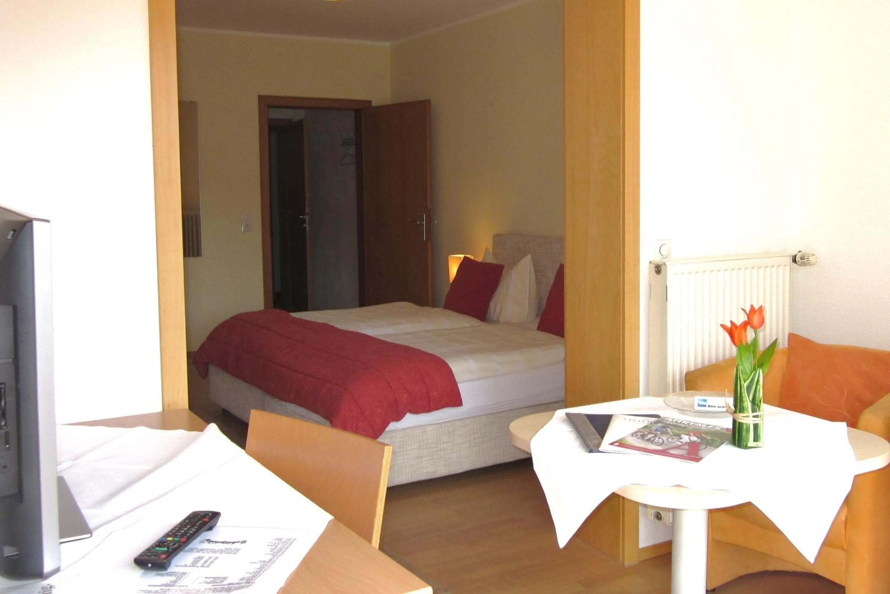 Photo of the whole room, Bed in Der Schützenhof